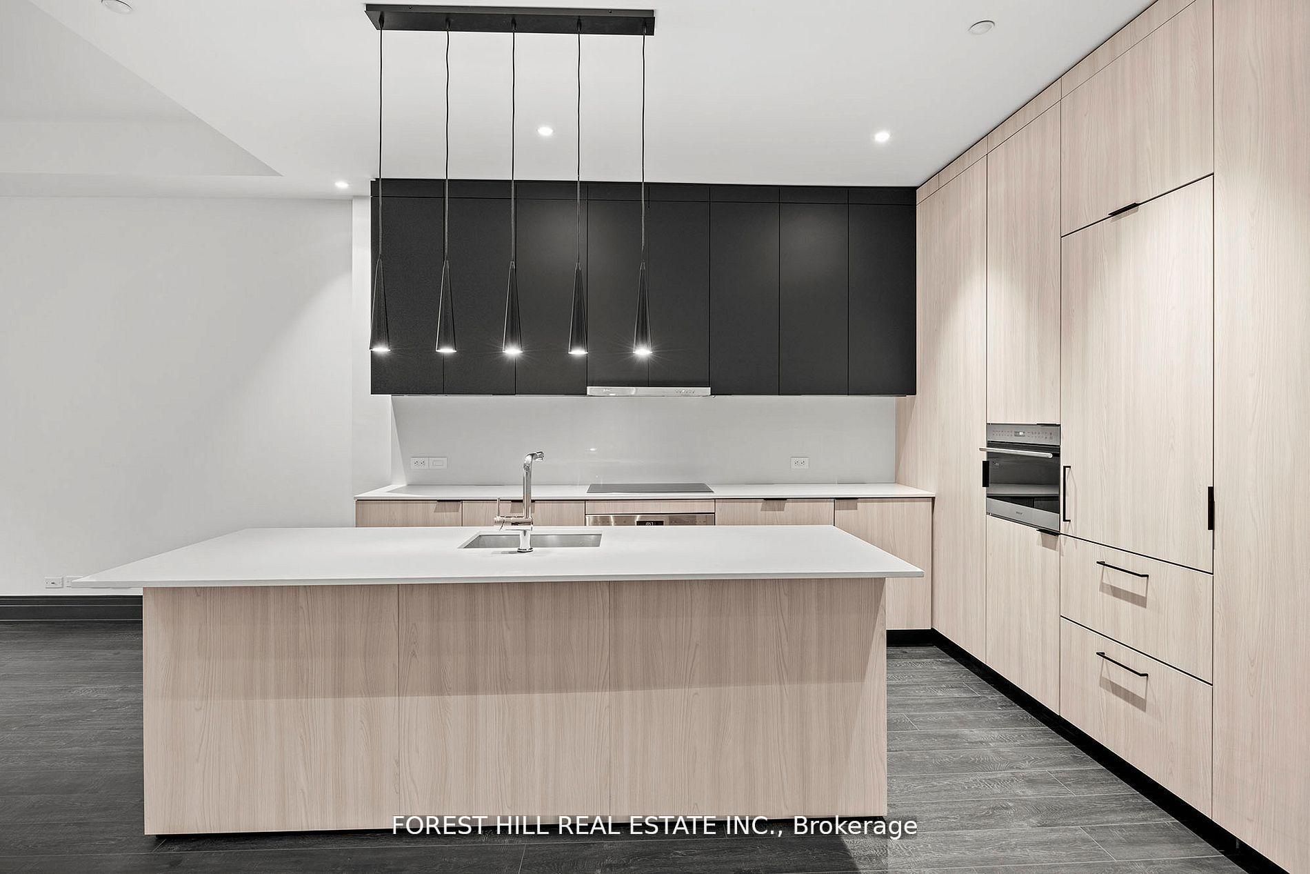 Unit 1502 - 2 Avenue Road, Toronto 5