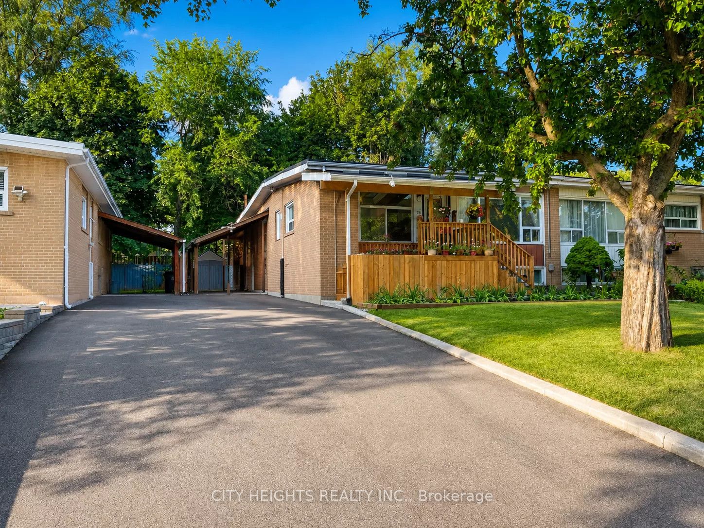 Unit UPPER LEVEL - 75 Pynford Crescent, North York 2