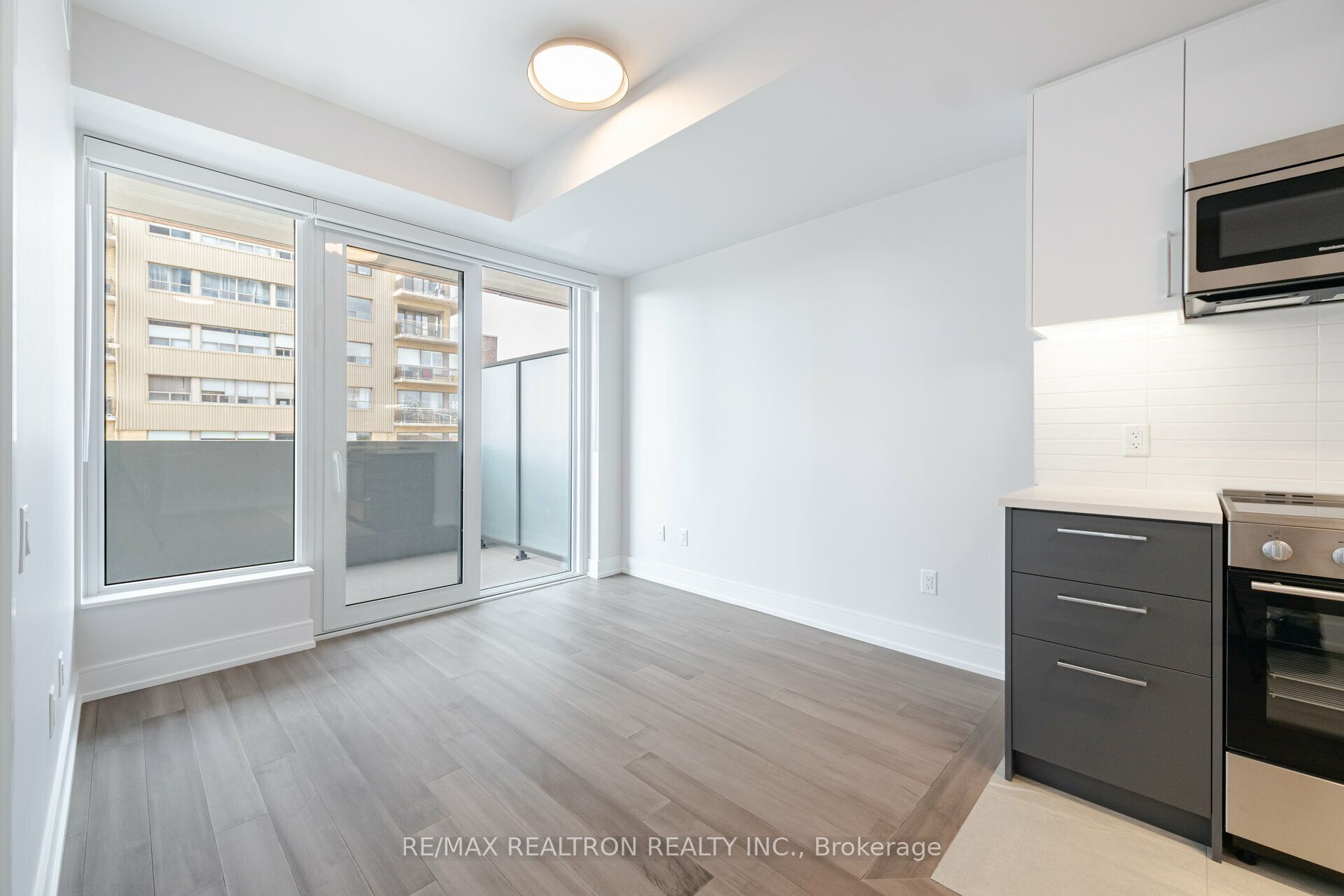 Unit 1005 - 2525 Bathurst Street, Toronto 5