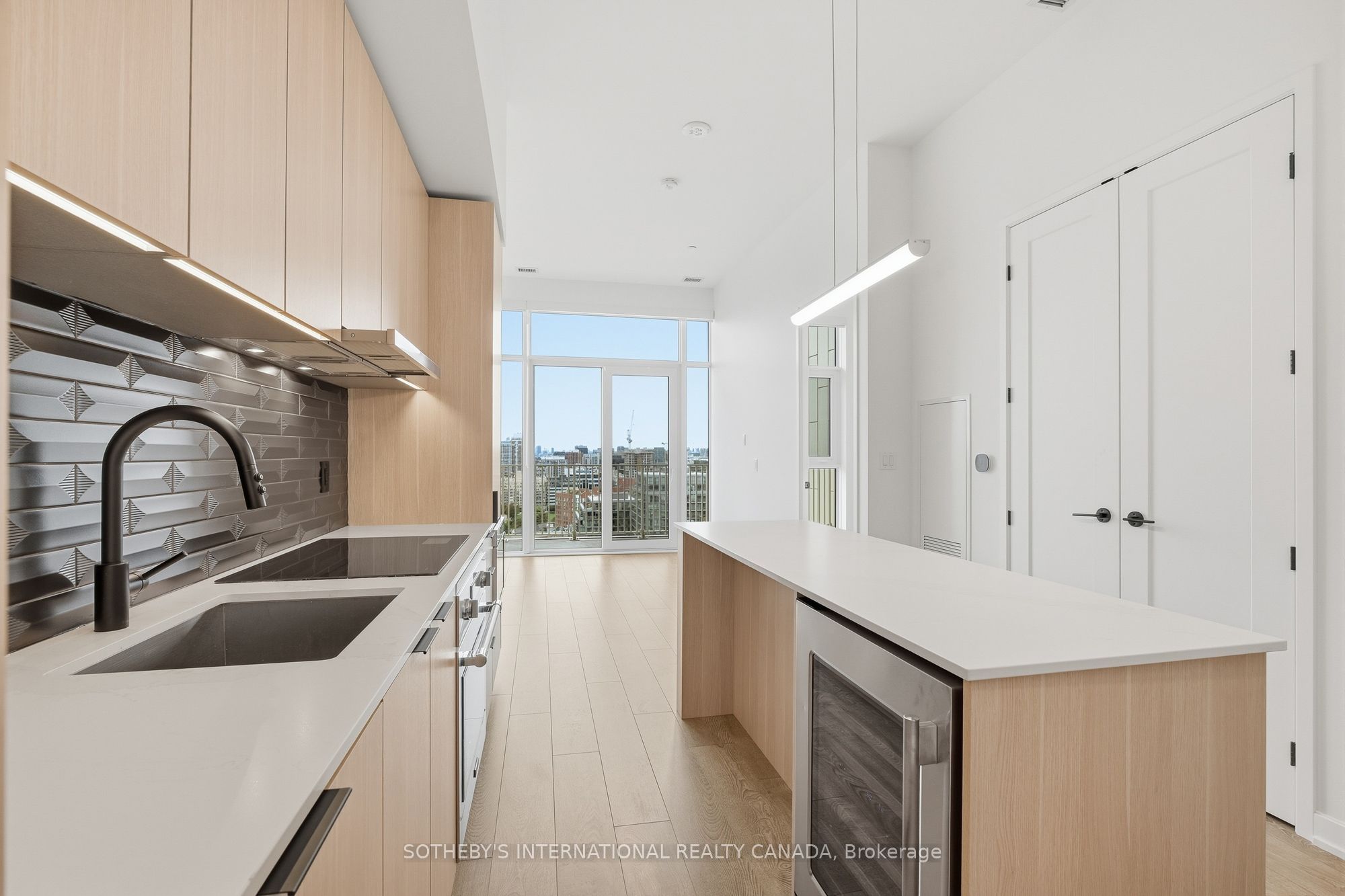 Unit PH01 - 88 Bathurst Street, Toronto 5