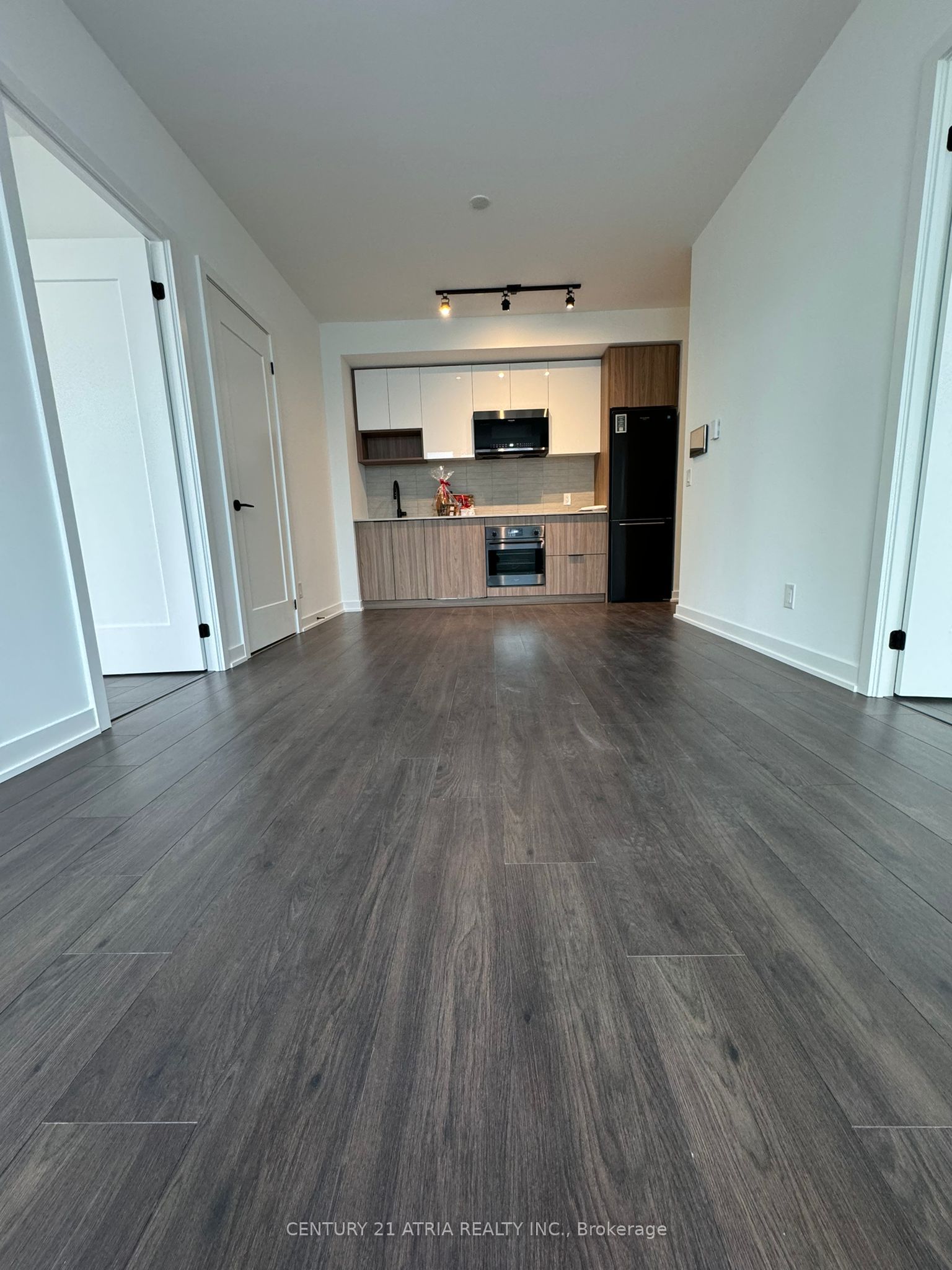 Unit 1119 - 5 Defries Street, Toronto 3