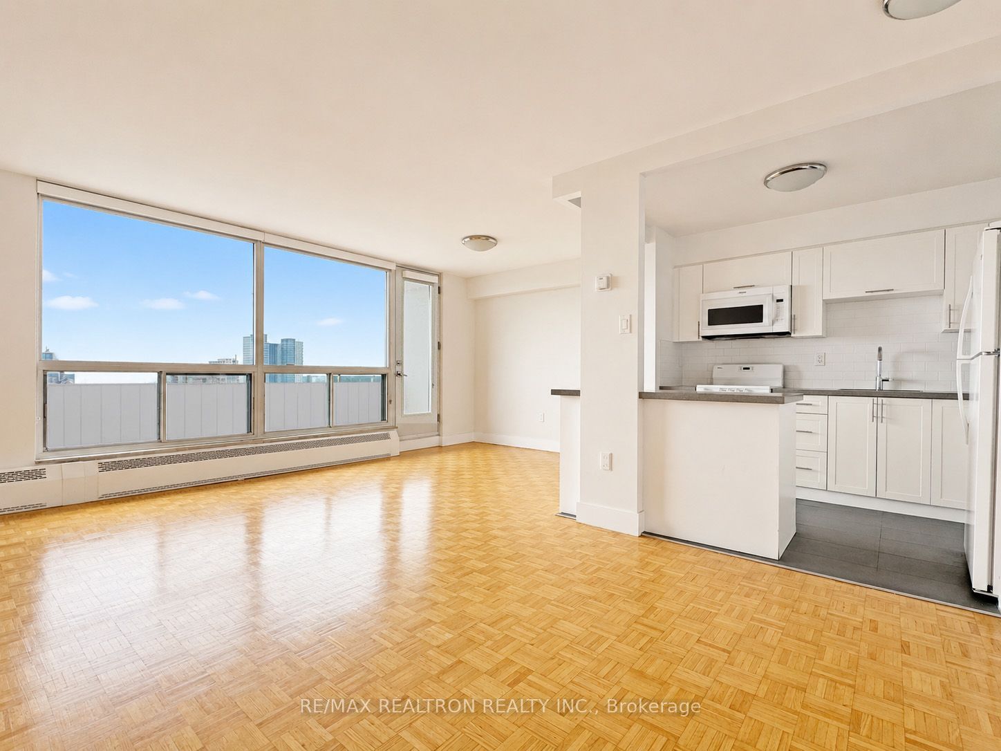 Unit 1611 - 666 Spadina Avenue, Toronto 2