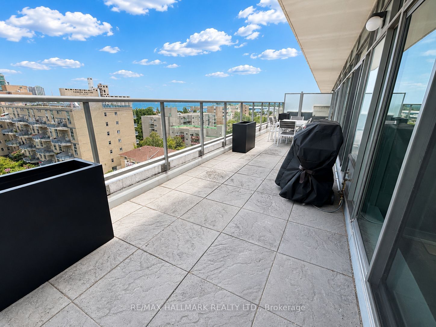 Unit 905 - 90 Stadium Road, Toronto 4