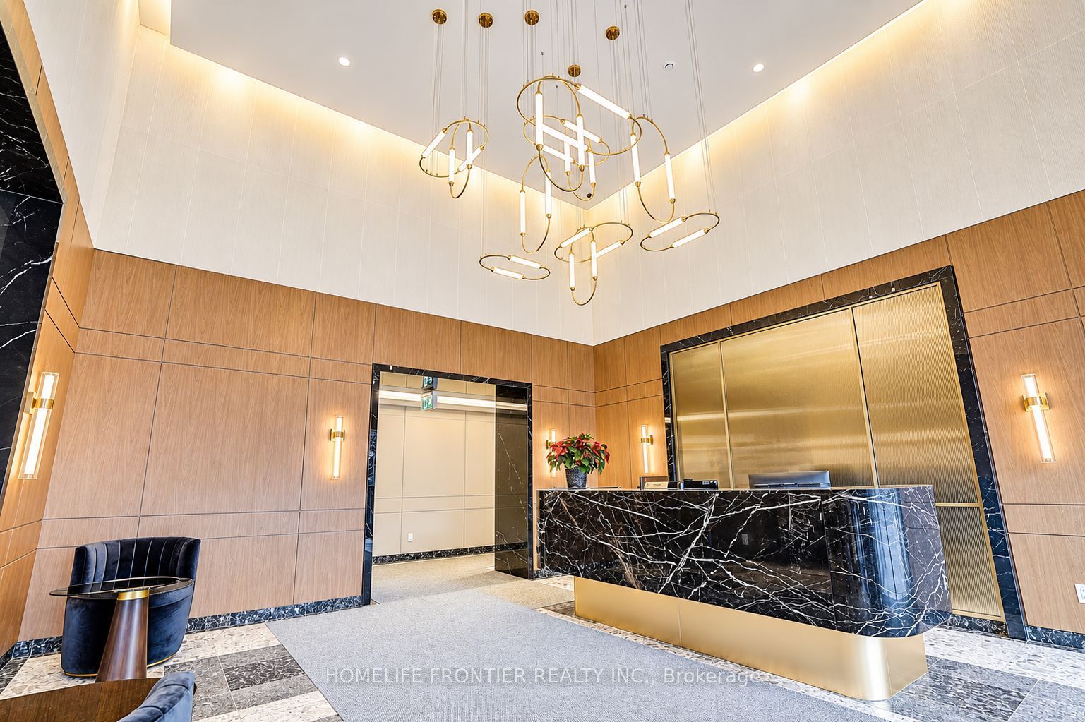Unit 808 - 6 Greenbriar Road E, North York 3