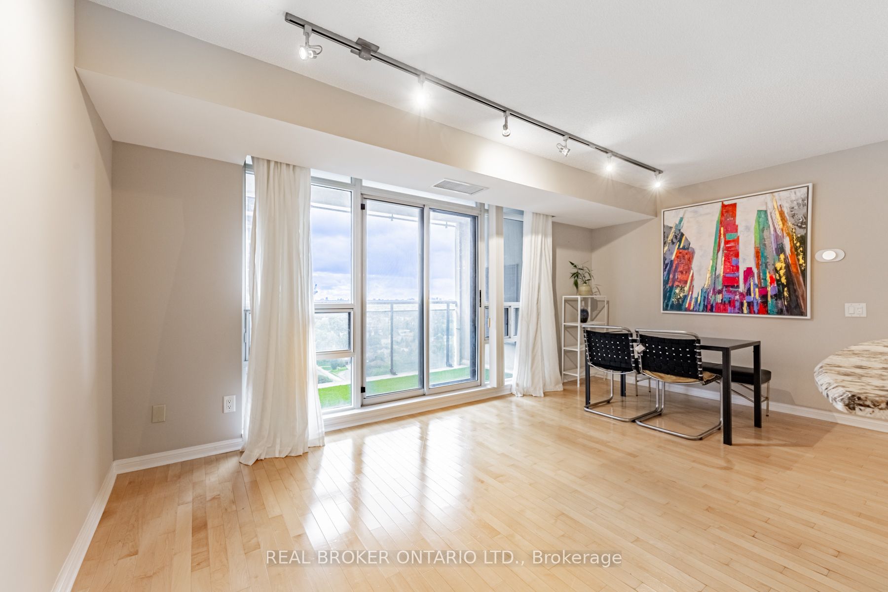 Unit 2011 - 153 Beecroft Road, North York 4