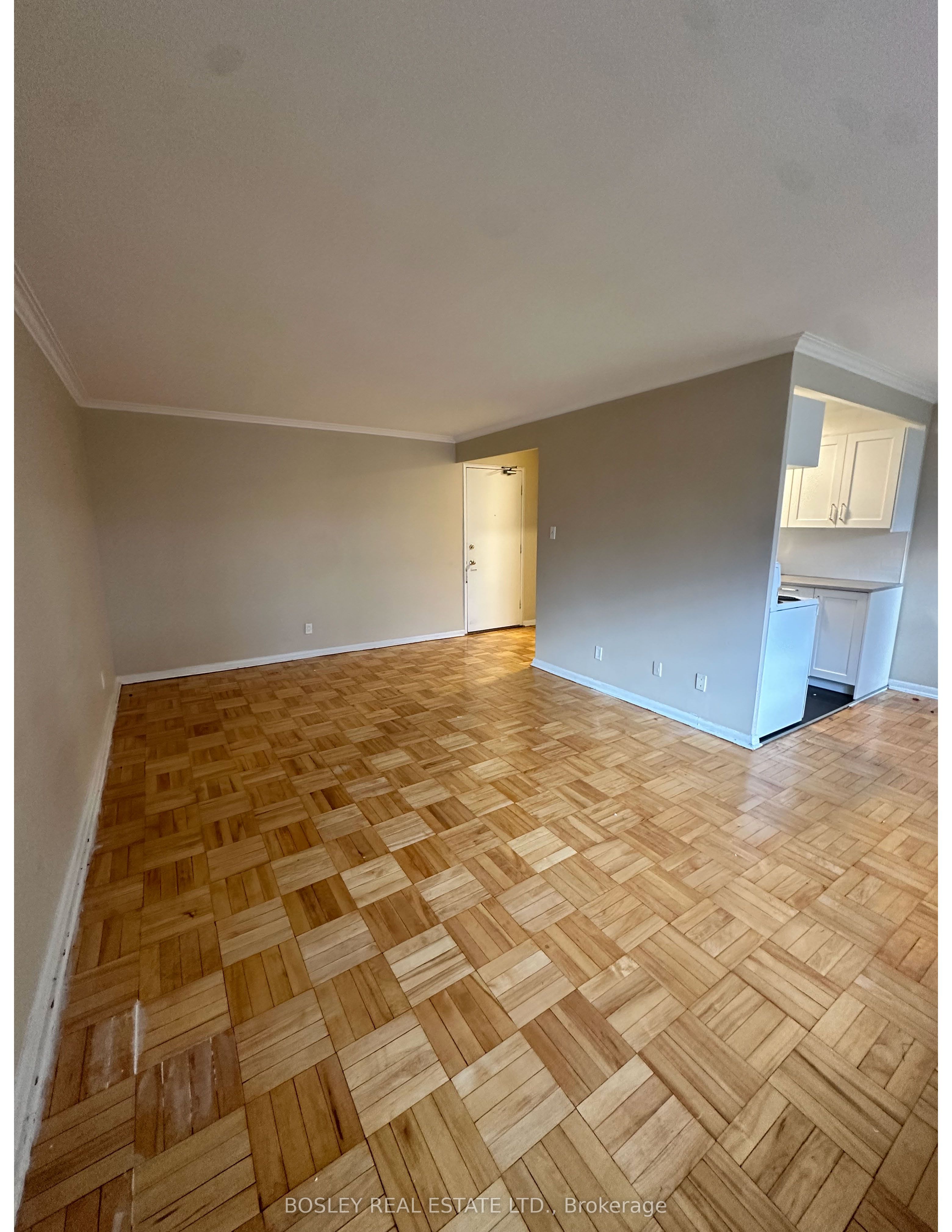 Unit 210 - 970 Eglinton Avenue E, Toronto 2