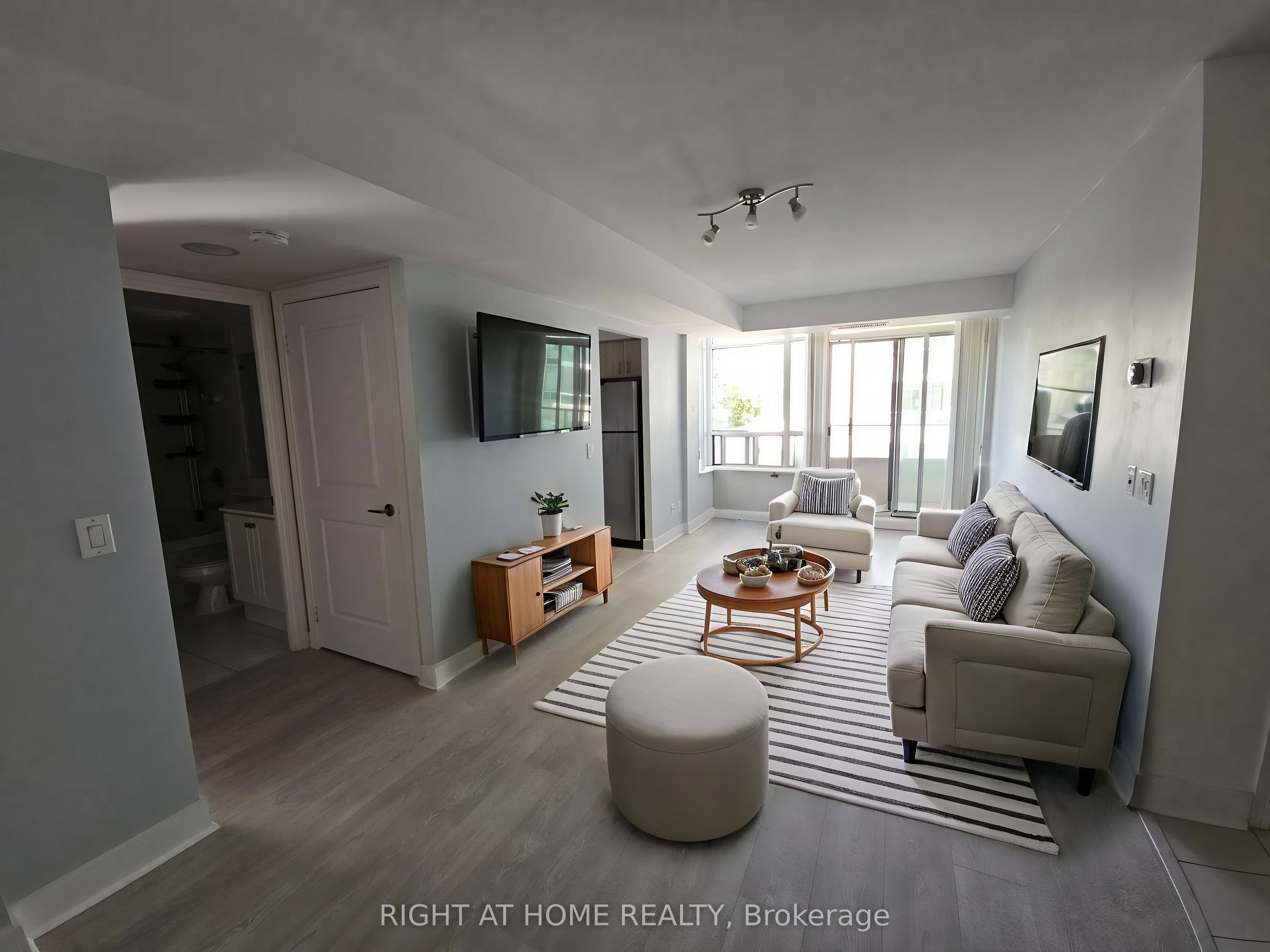 Unit 310 - 31 Bales Avenue, North York 4