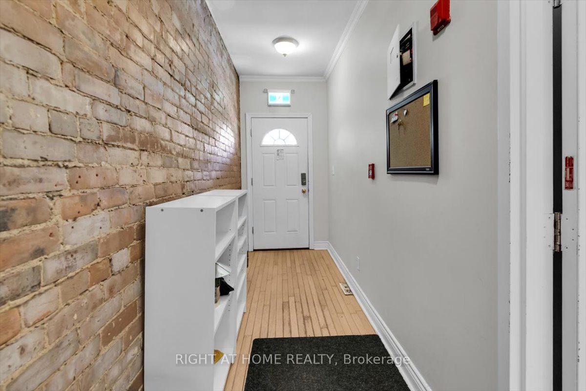 Unit 2nd & 3rd Floor - 182 Mutual Street, Toronto 3