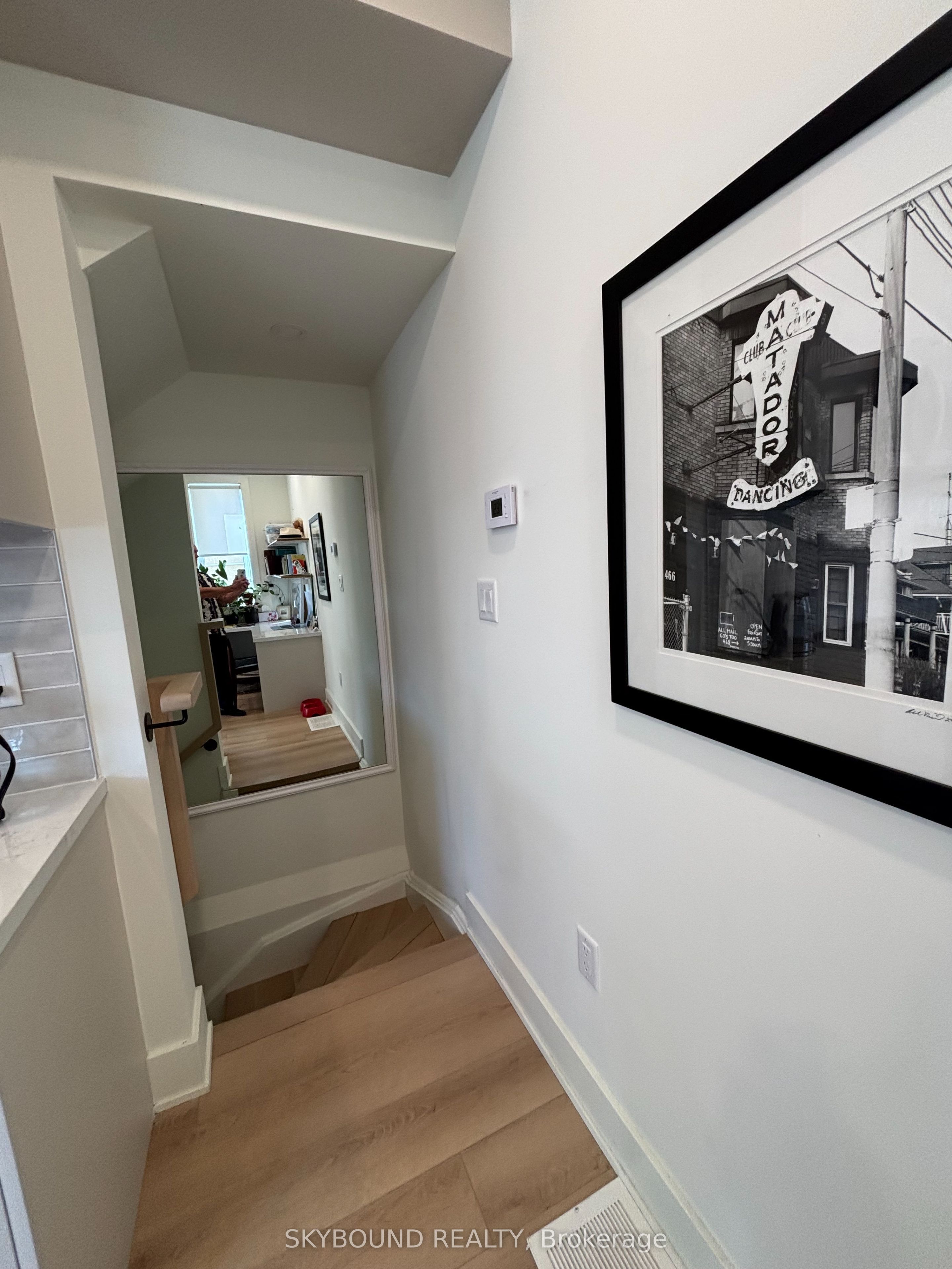 Unit 2B - 45 Bellevue Avenue, Toronto 5