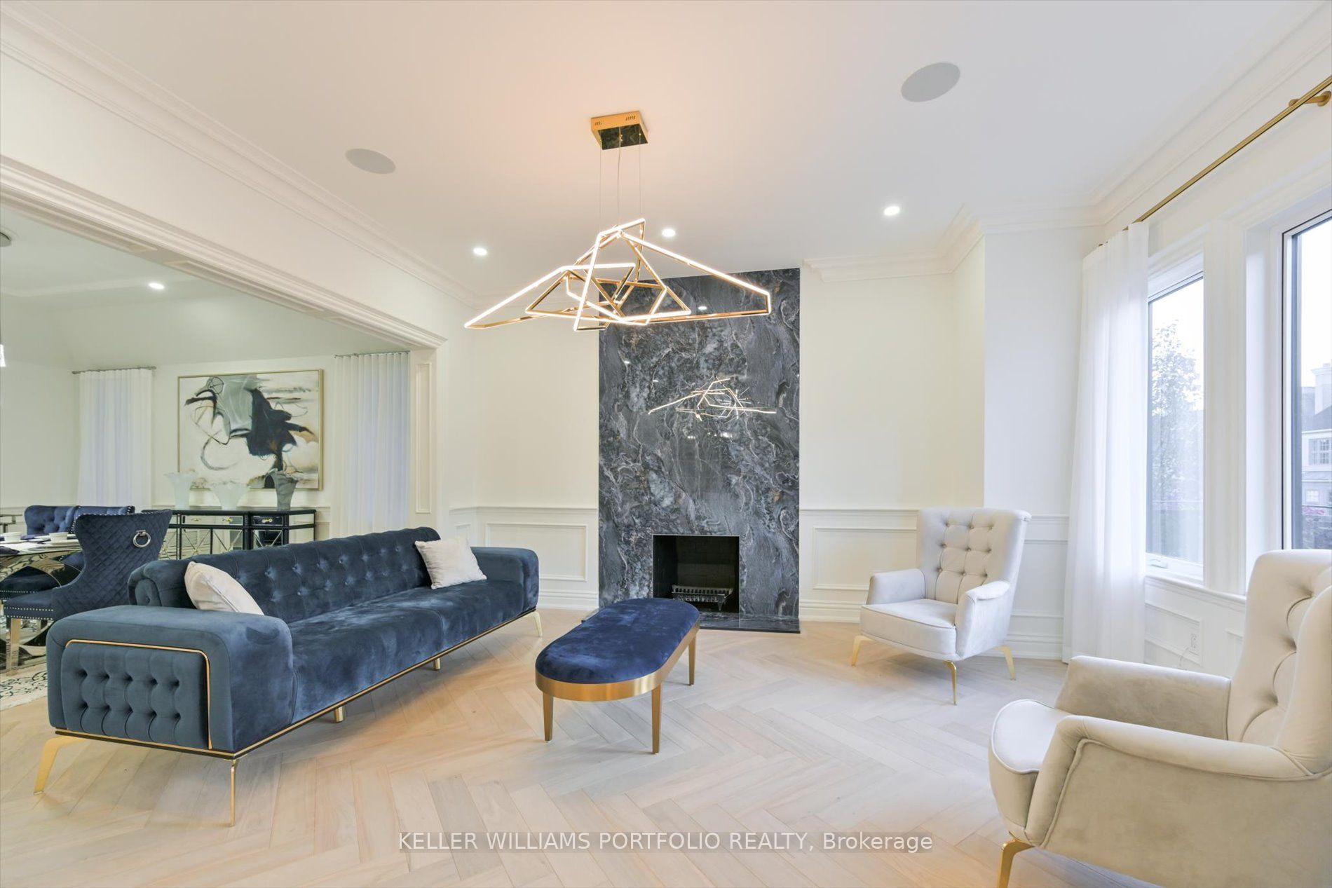 27 True Davidson Drive, Toronto 4