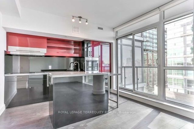 Unit 609 - 39 Sherbourne Street, Toronto 4