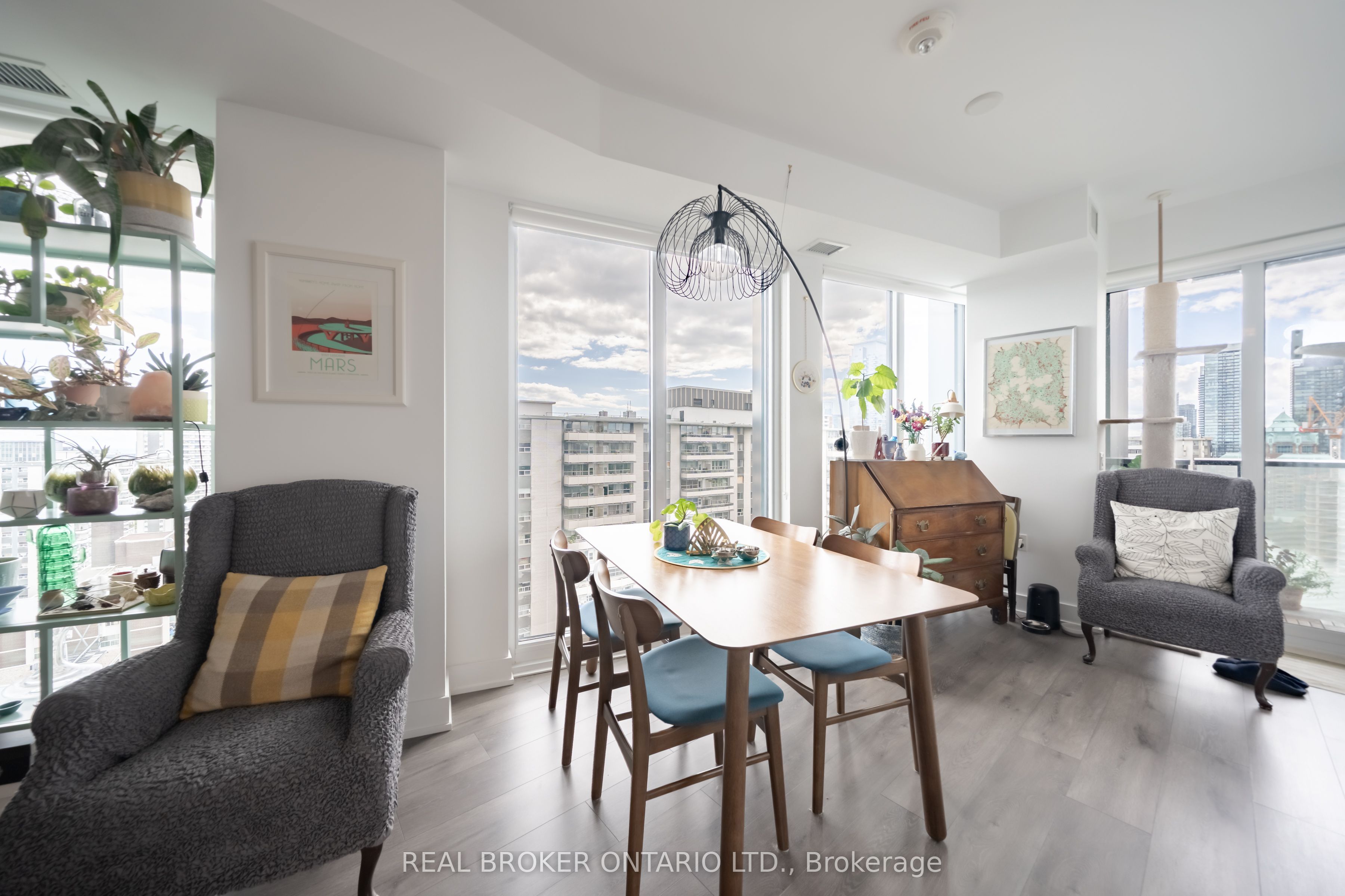 Unit 2108 - 575 Bloor Street E, Toronto 4