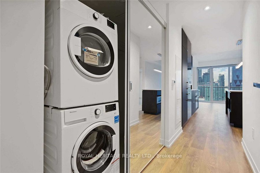 Unit 3007 - 15 Lower Jarvis Street W, Toronto 4