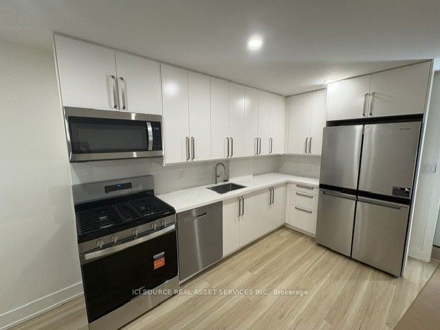 Unit 4 - 150 Brunswick Avenue, Toronto 2