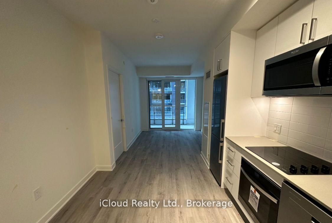 Unit 1429 - 70 Princess Street, Toronto 2