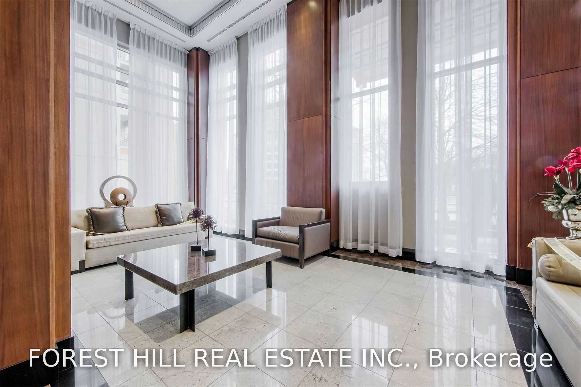 Unit 812 - 628 Fleet Street S, Toronto 4