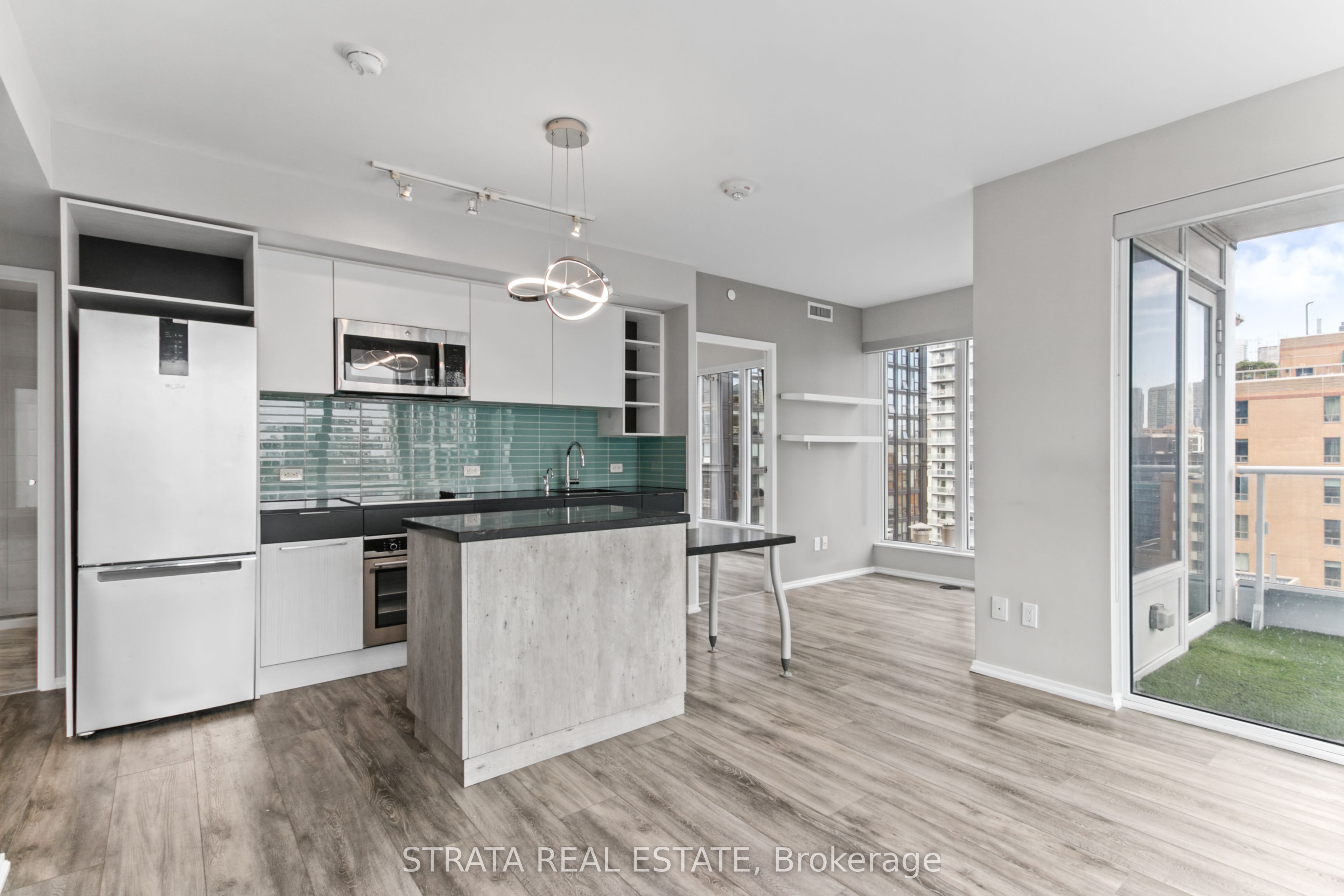 Unit 1610 - 68 Shuter Street, Toronto 5