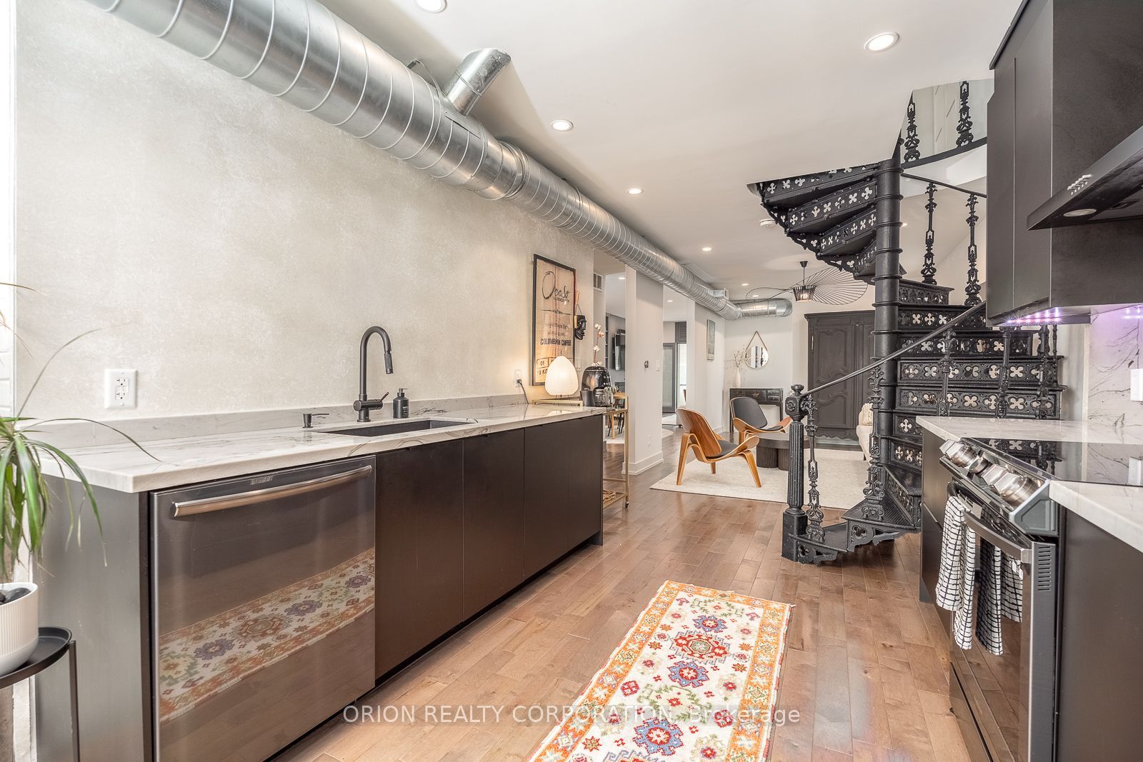 Unit Unit A - 185 Glenholme Avenue, Toronto 4