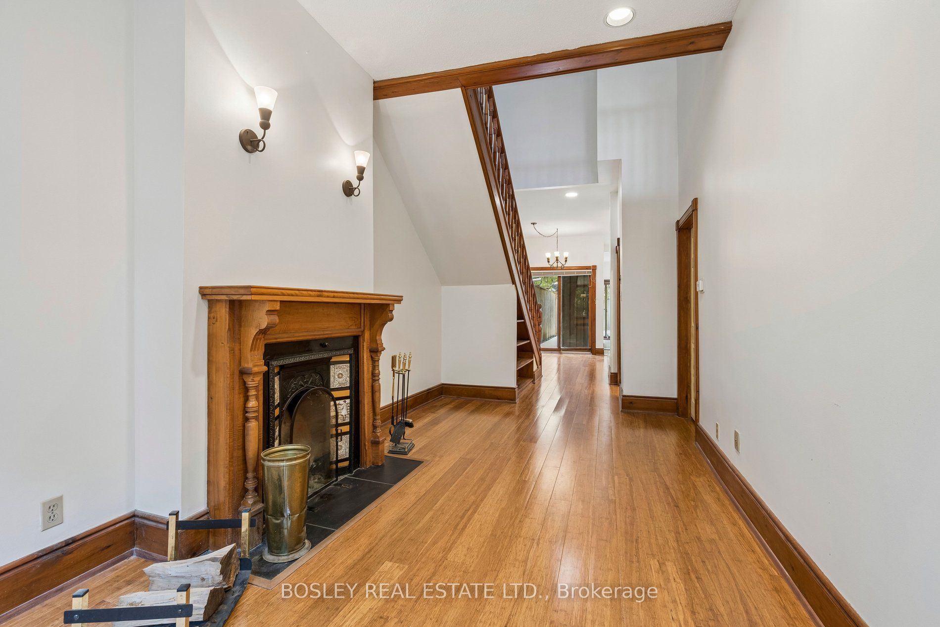 Unit Main - 297 Sumach Street, Toronto 4