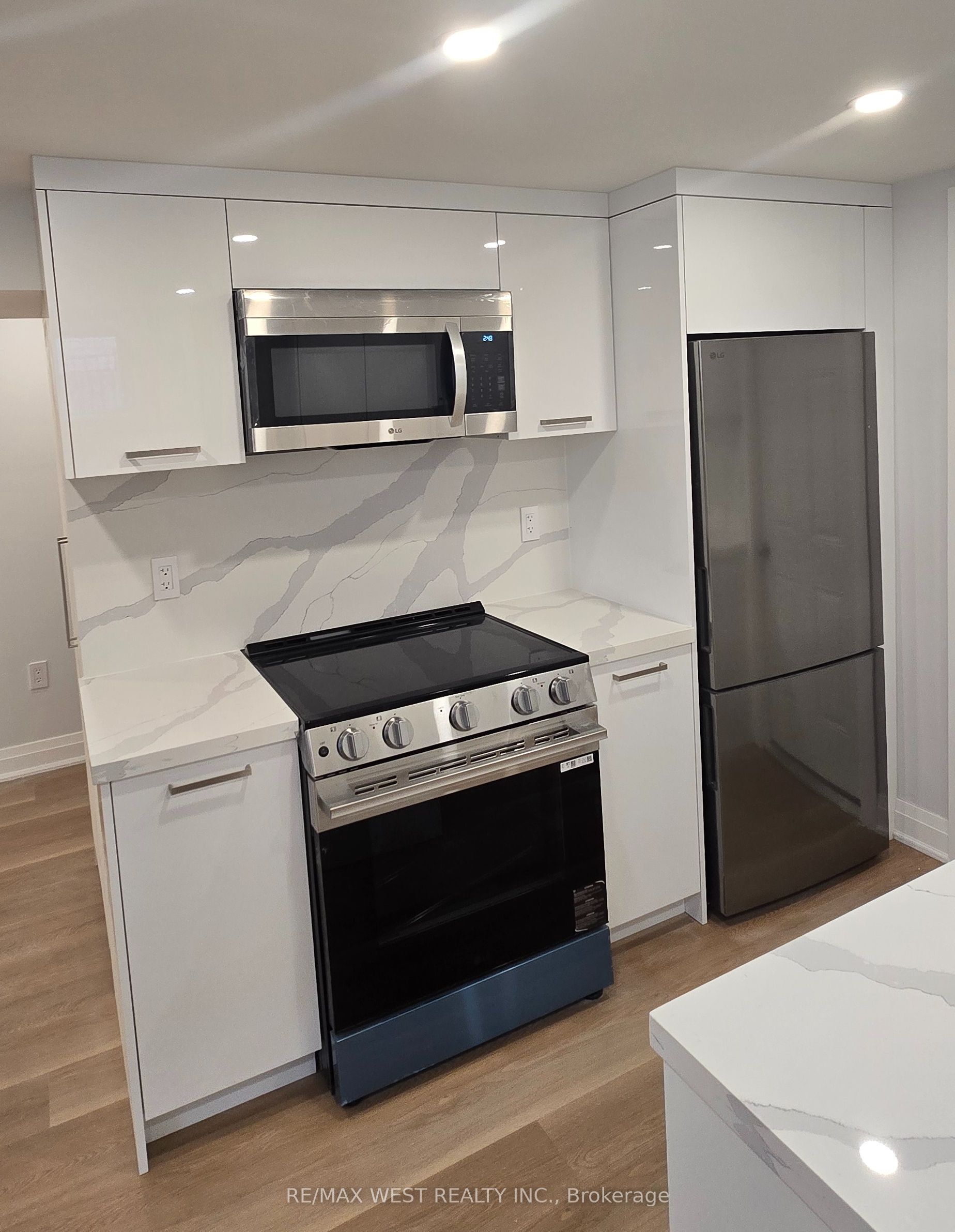 Unit Basement - 82 Madawaska Avenue, North York 2
