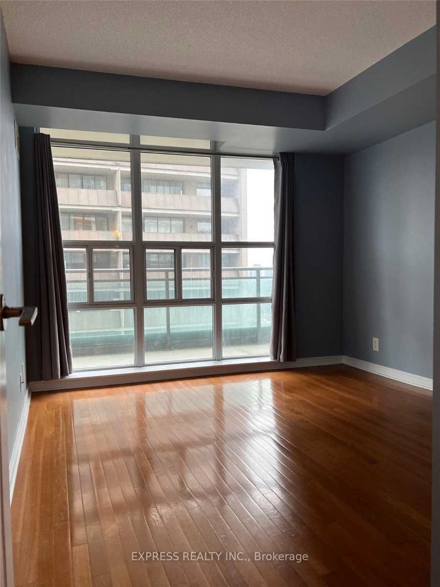 Unit 1302 - 736 Spadina Avenue, Toronto 5