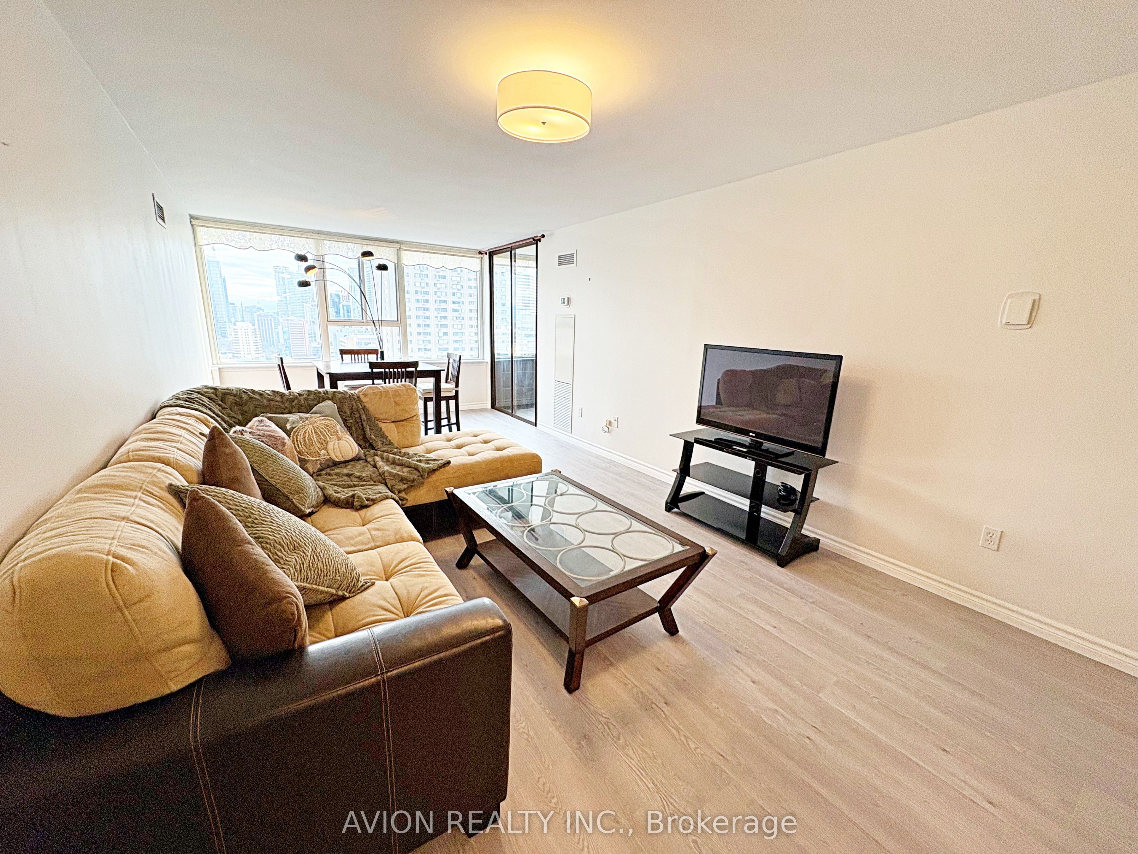 Unit 1917 - 45 Carlton Street, Toronto 4