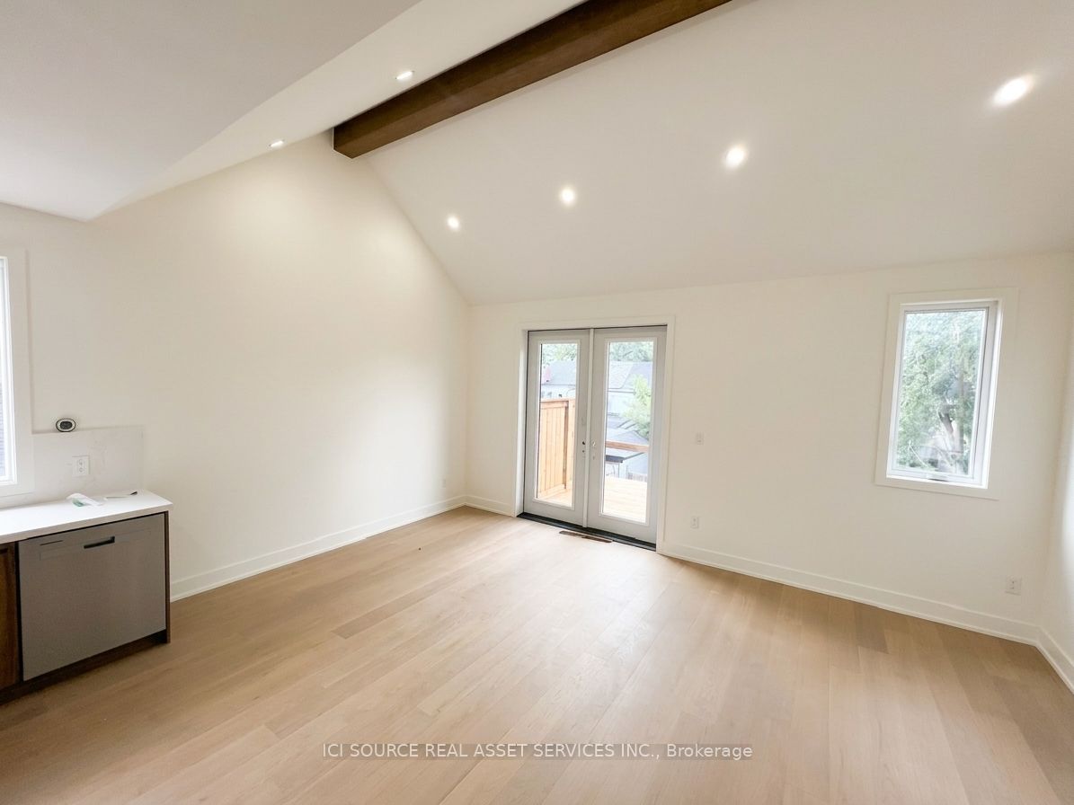 Unit Top Floor - 152 Brunswick Avenue, Toronto 2