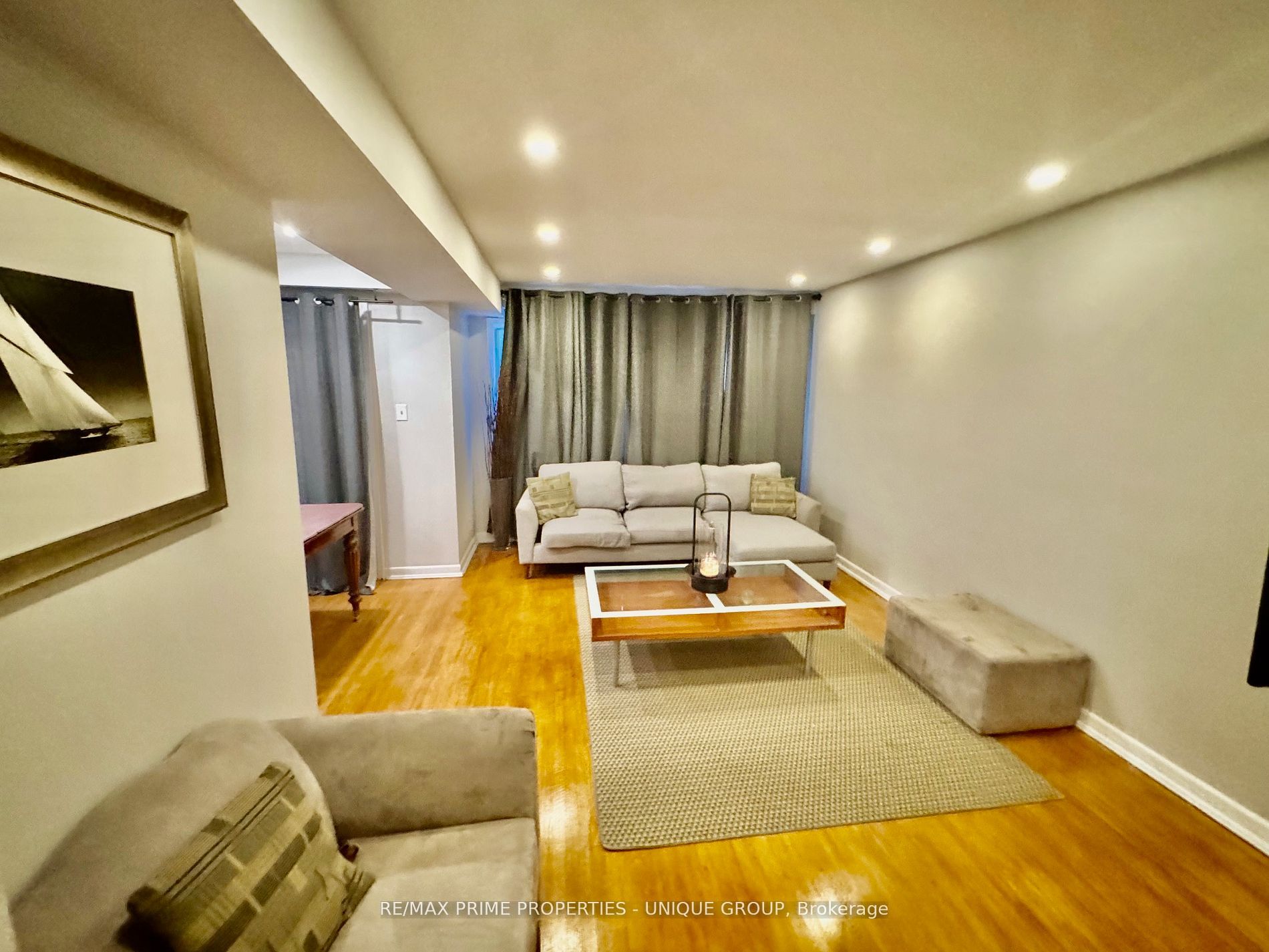 282 Roywood Drive, North York 4