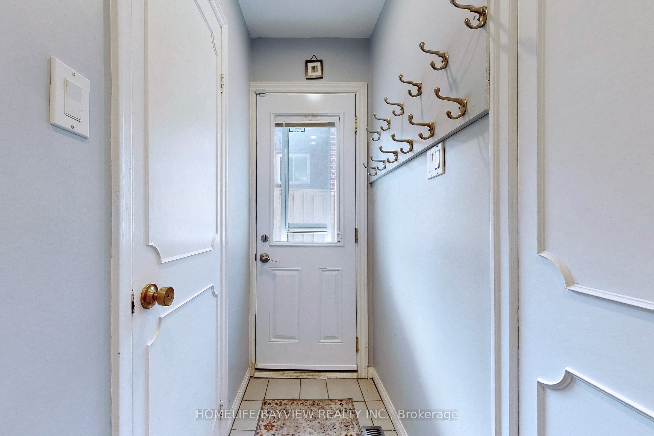 Unit Basement - 39 Shenstone Road, North York 4