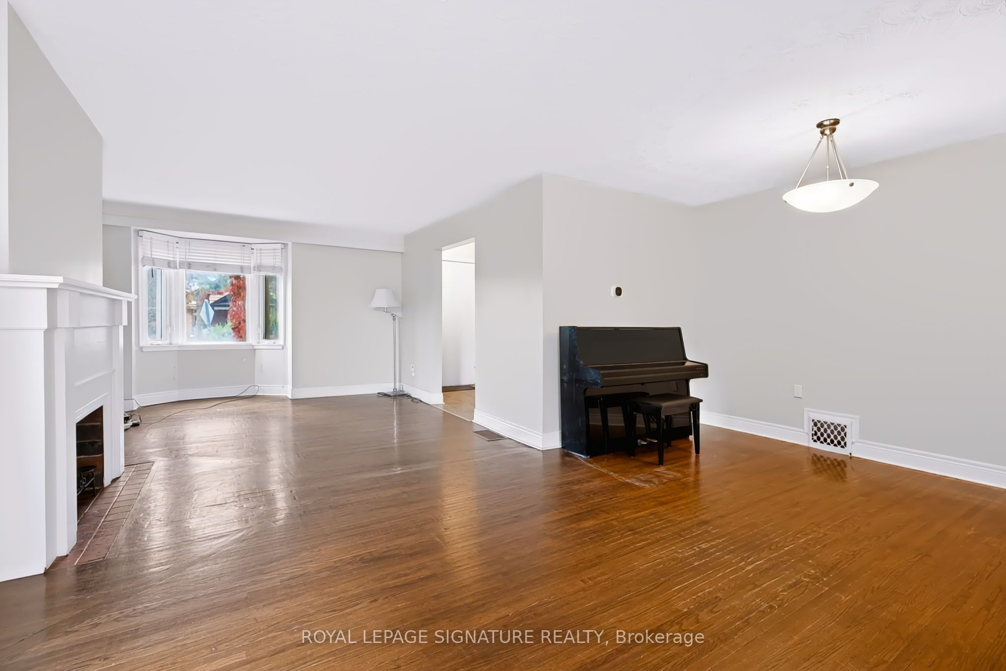 395 Glenholme Avenue, Toronto 5