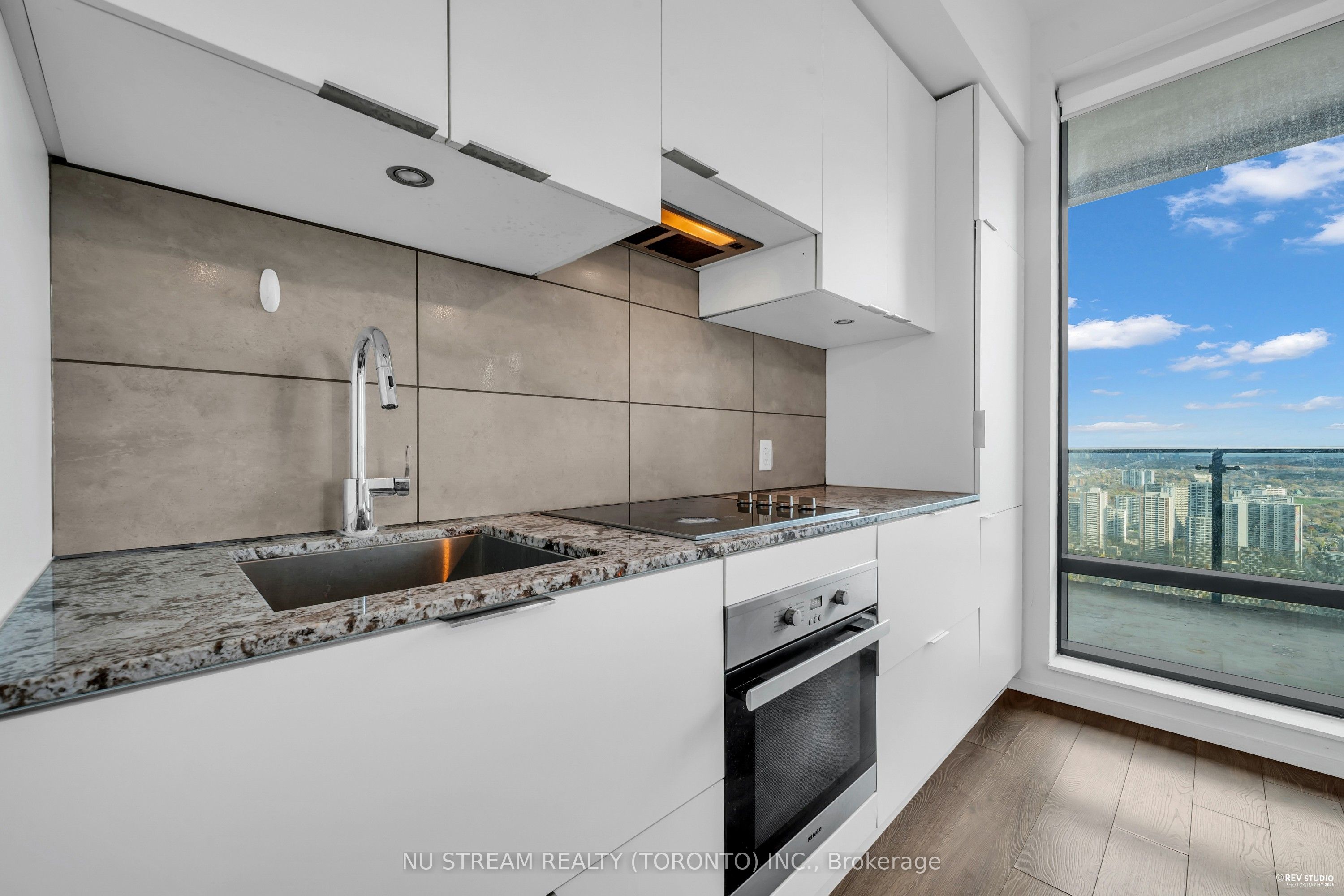 Unit 4806 - 5 St Joseph Street, Toronto 4