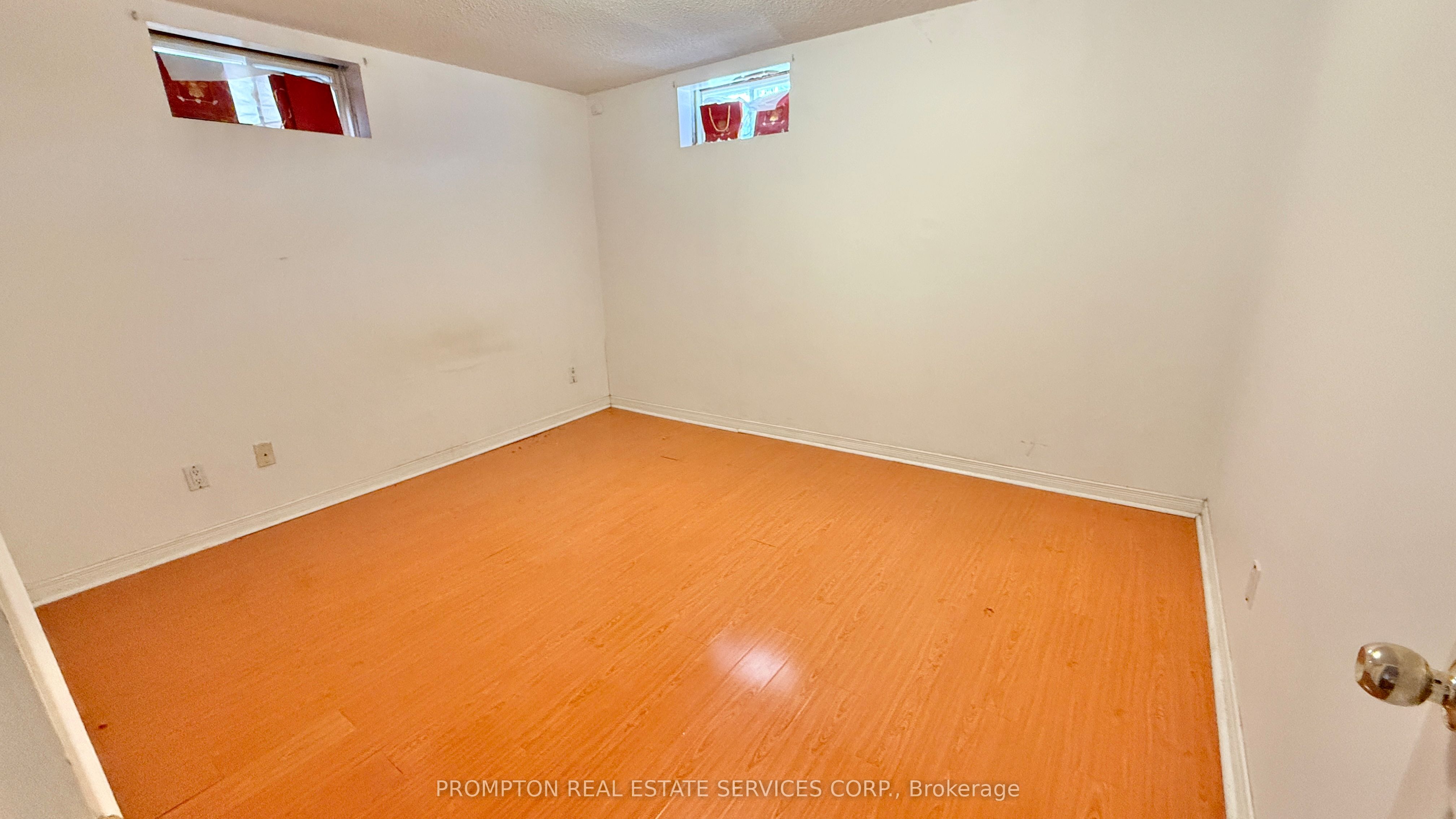 235 Roxanne Crescent, Scarborough 4
