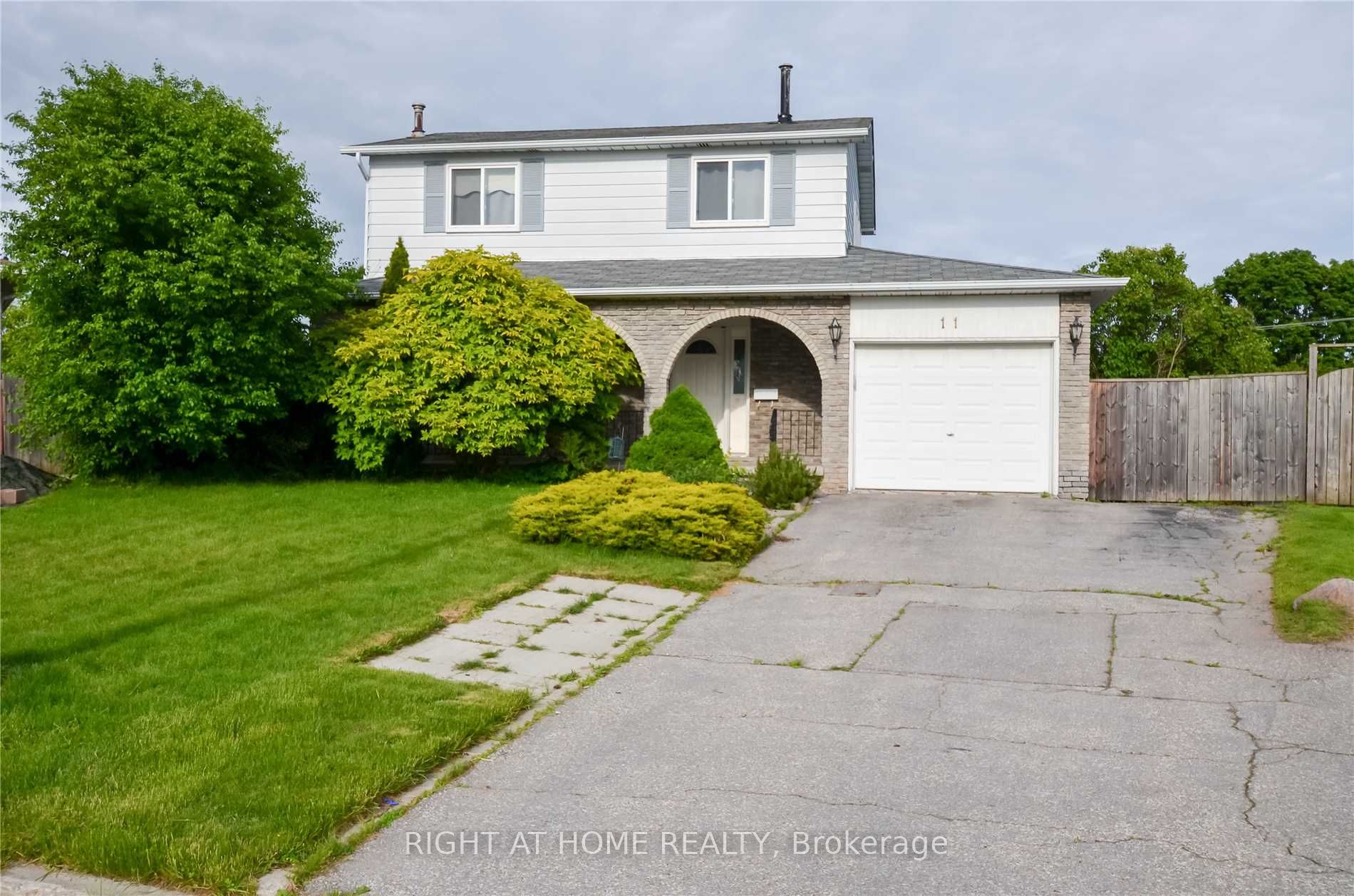 11 Kinnison Court, Ajax 1
