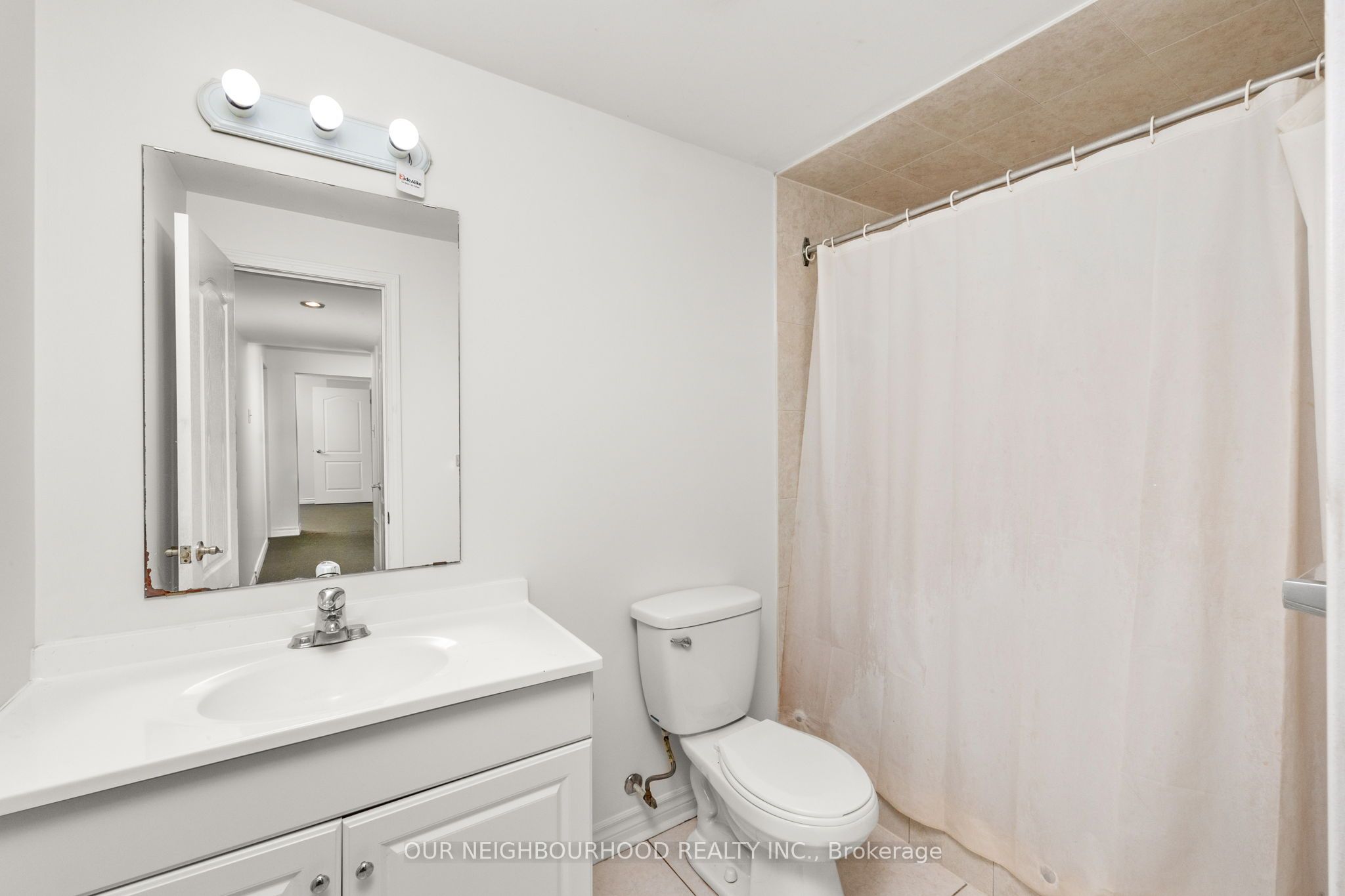Unit Bsmt-St - 14 Tarsus Crescent, Scarborough 4