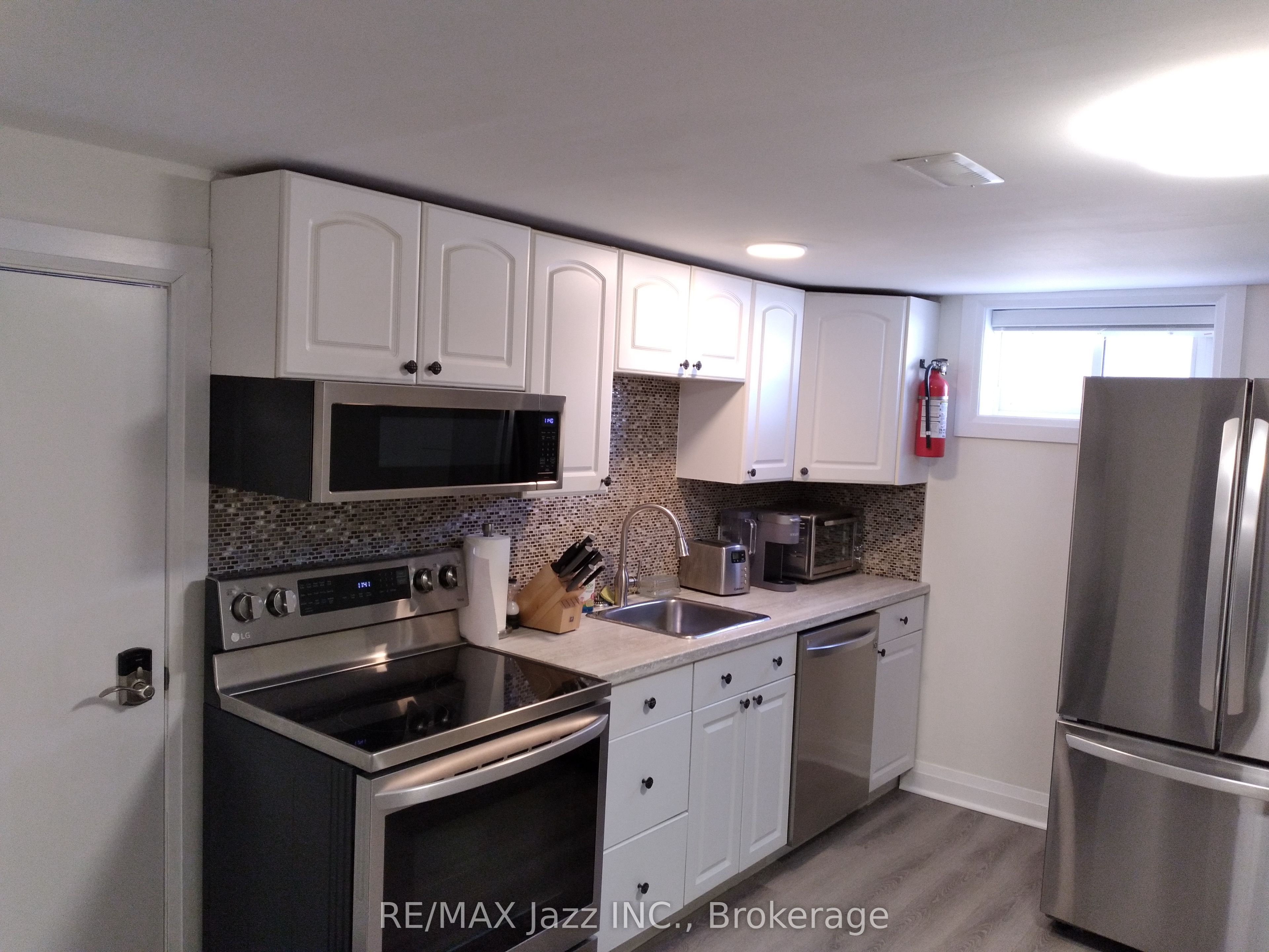 Unit Unit 2 - 751 Phillip Murray Avenue, Oshawa 5