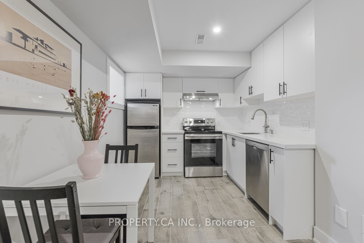 Unit Basement - 55 Glenshaw Crescent, Toronto 2