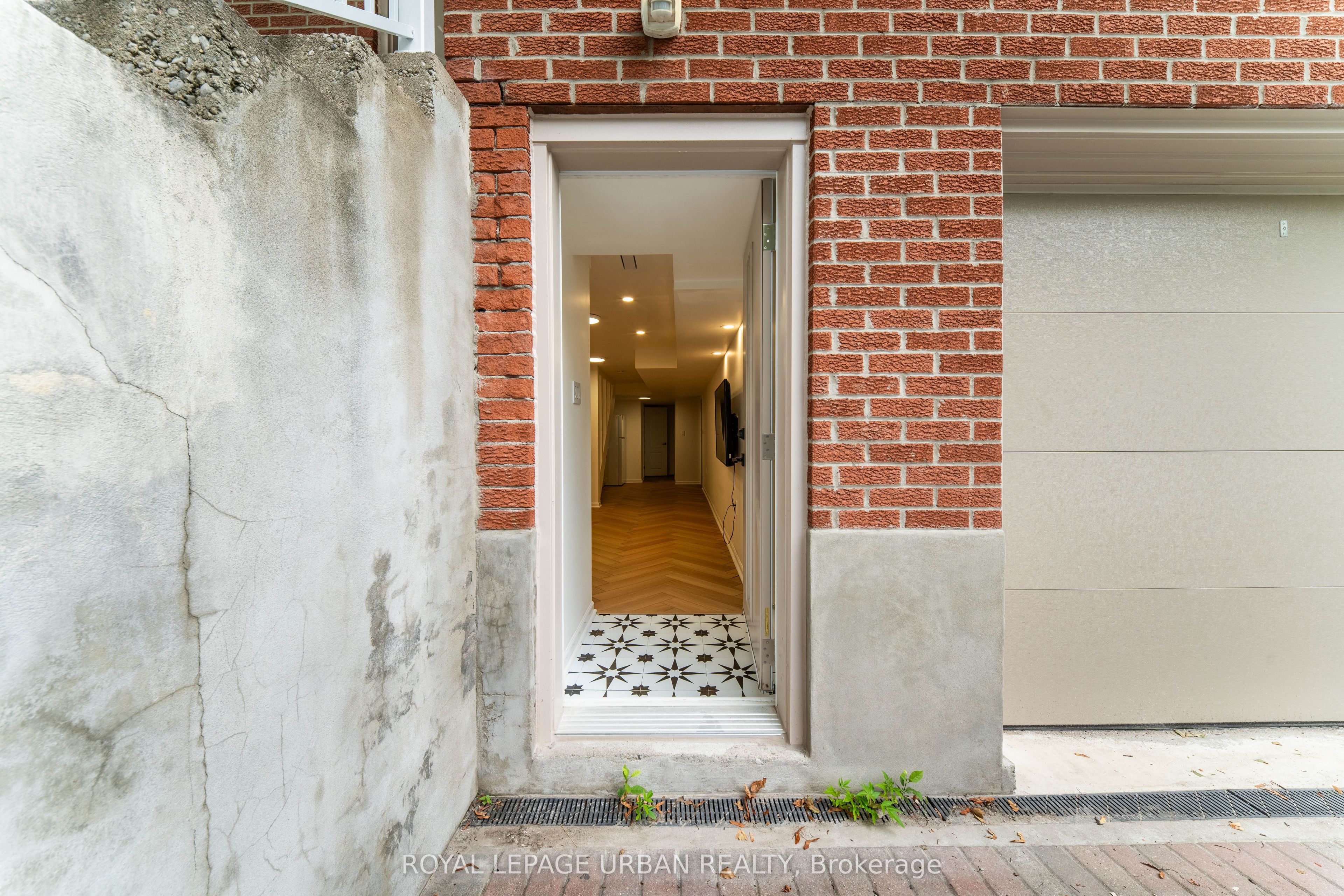 Unit Basement - 153 Craven Road, Toronto 3