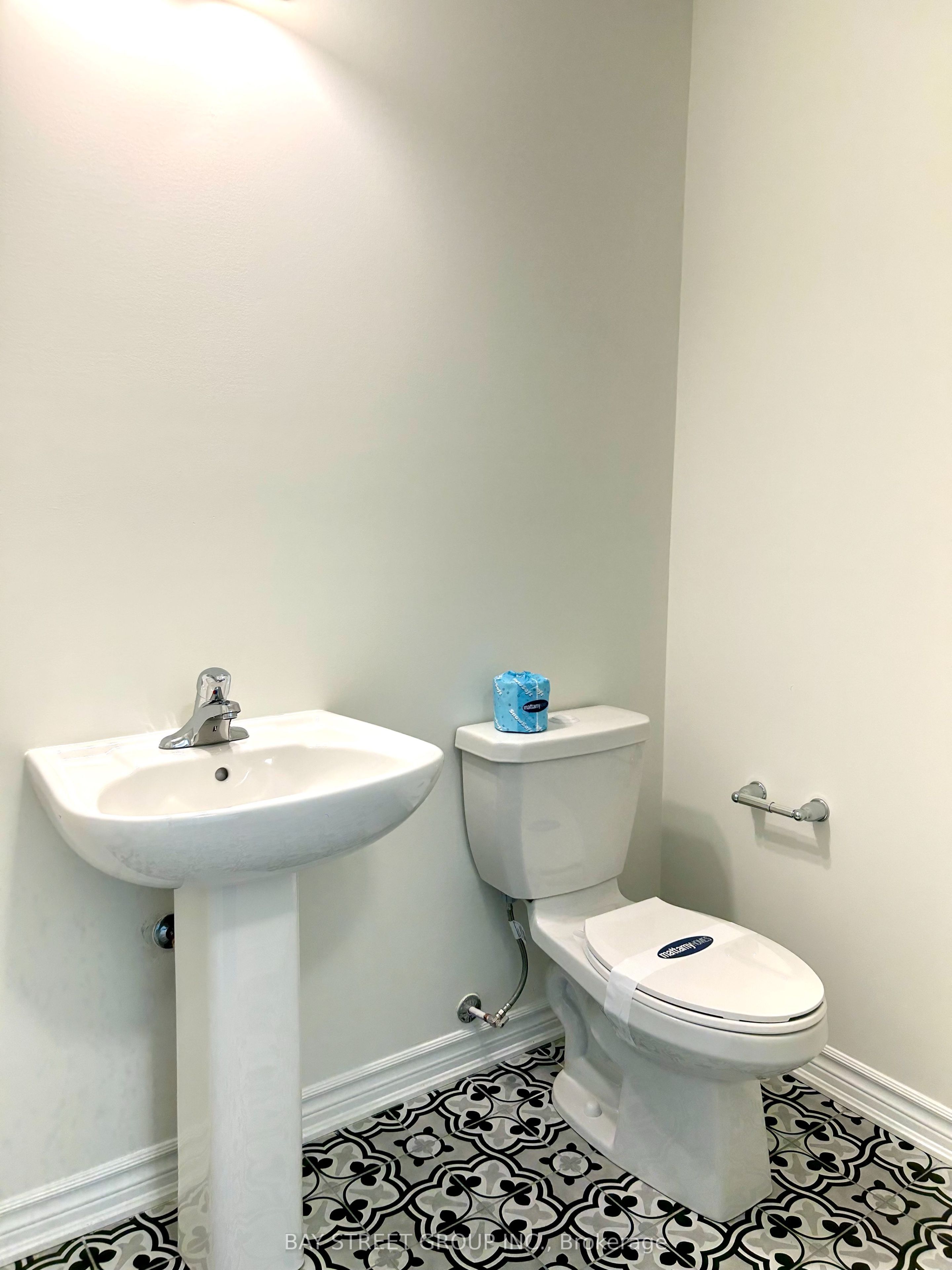 Unit 614 - 1034 Reflection Place, Pickering 5