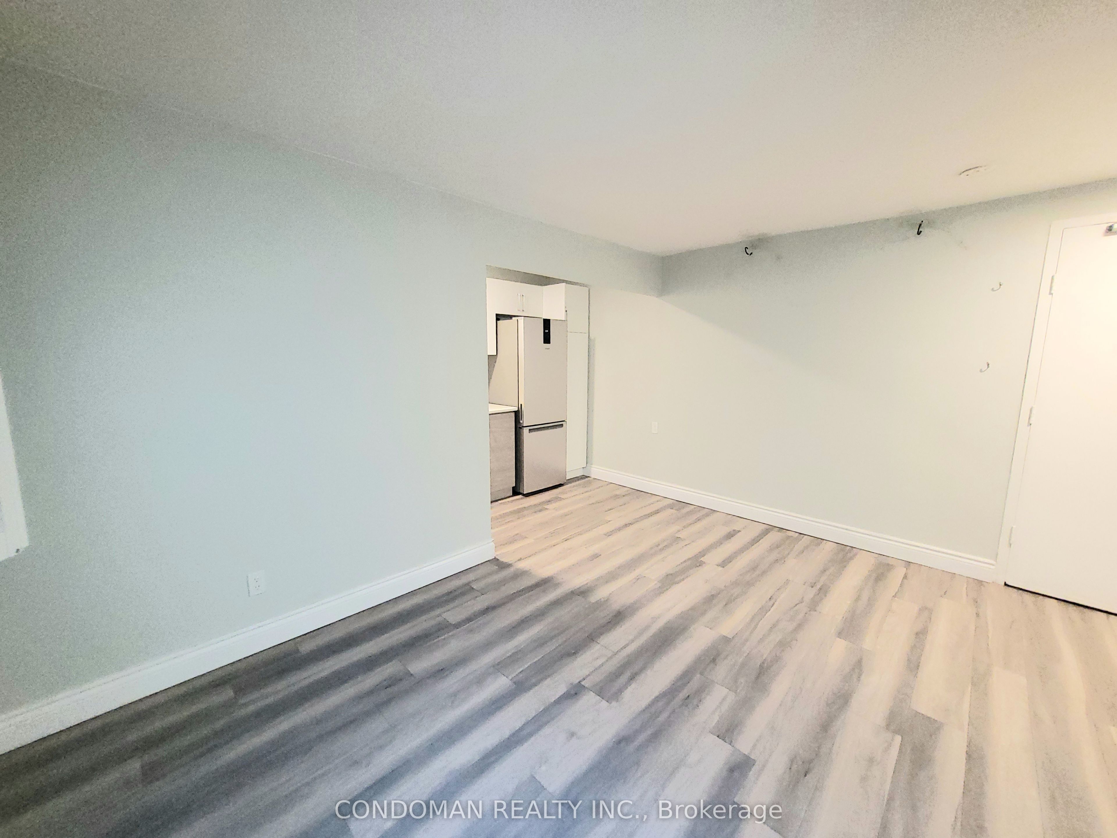 Unit 305 - 852 Broadview Avenue, Toronto 3