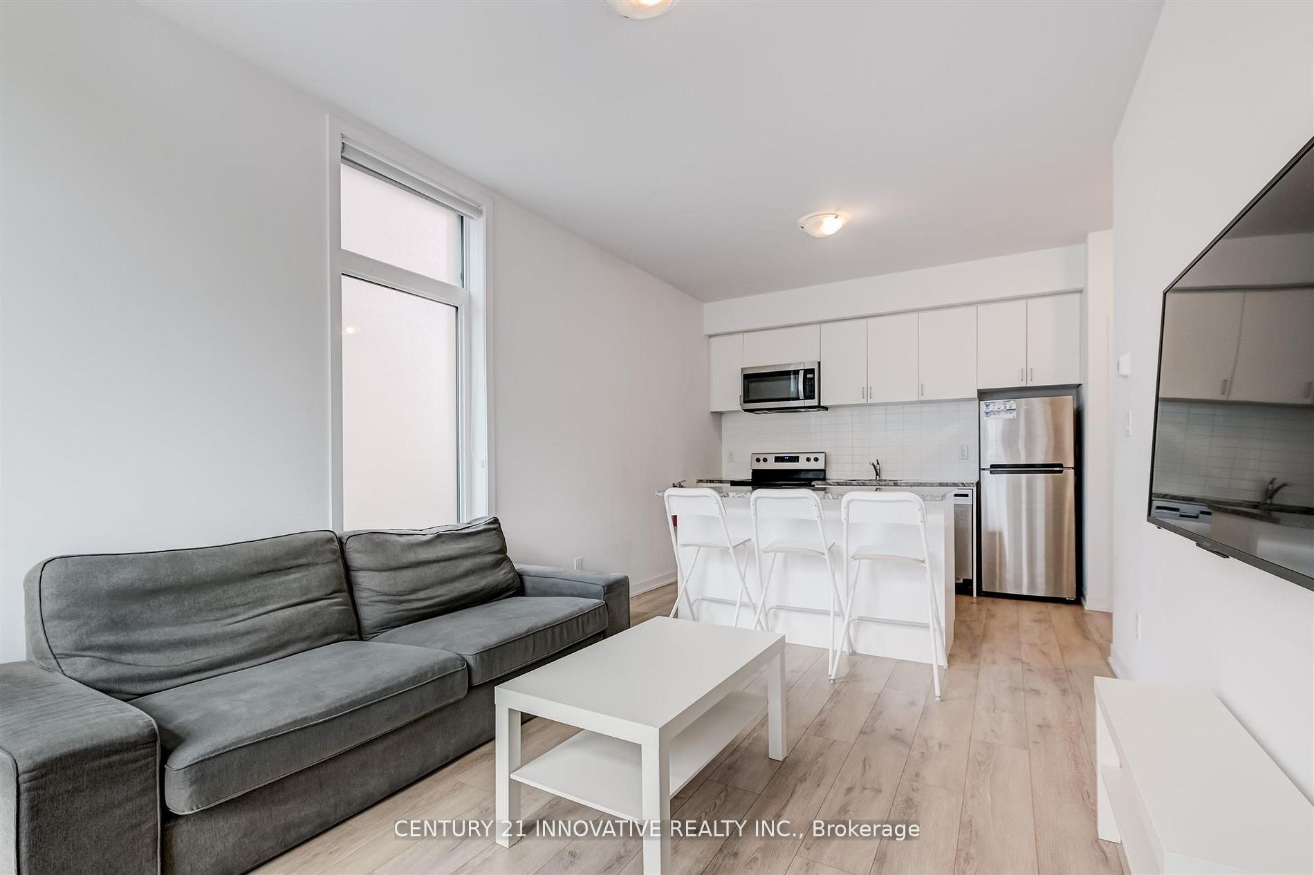 Unit 16 - 1720 Simcoe Street, Oshawa 2
