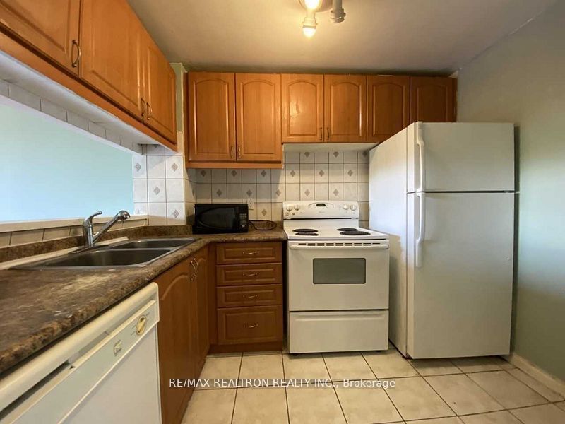 Unit 1215 - 3050 Ellesmere Road, Scarborough 2