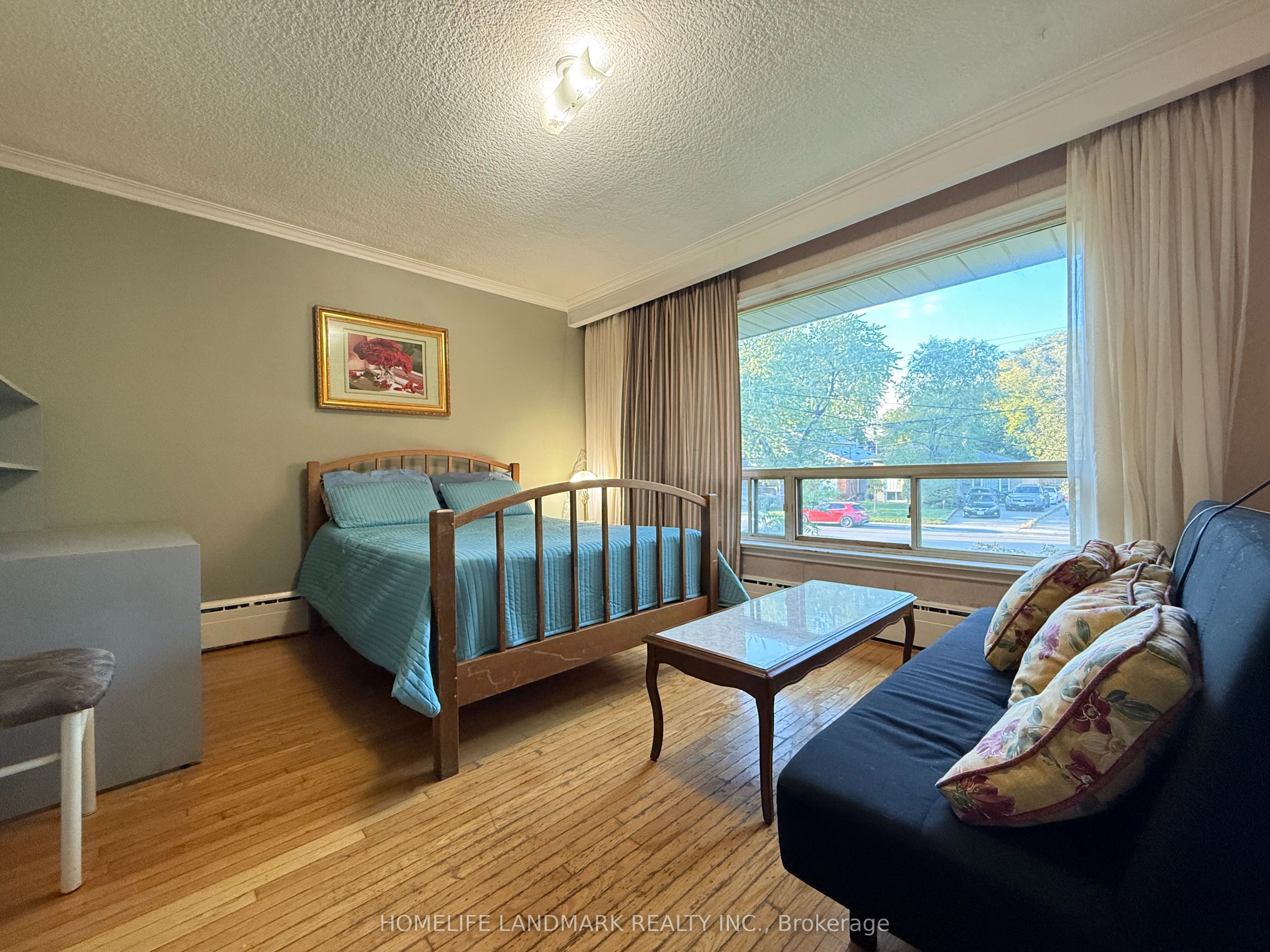 Unit Main Floor Unit - 17 Wishing Well Drive, Scarborough 5