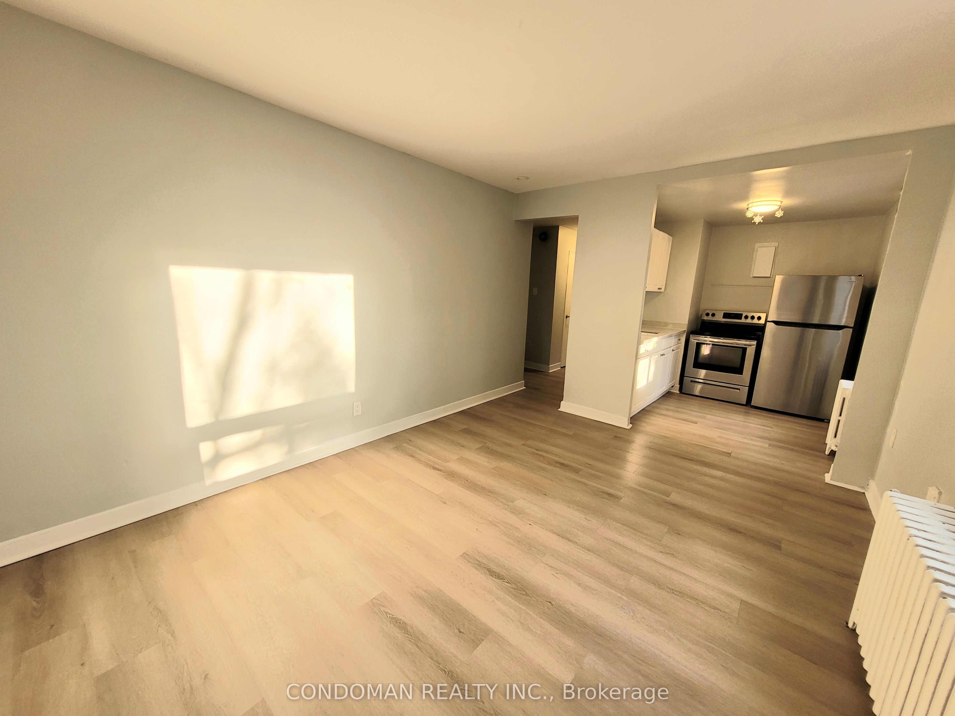 Unit 104 - 852 Broadview Avenue, Toronto 3