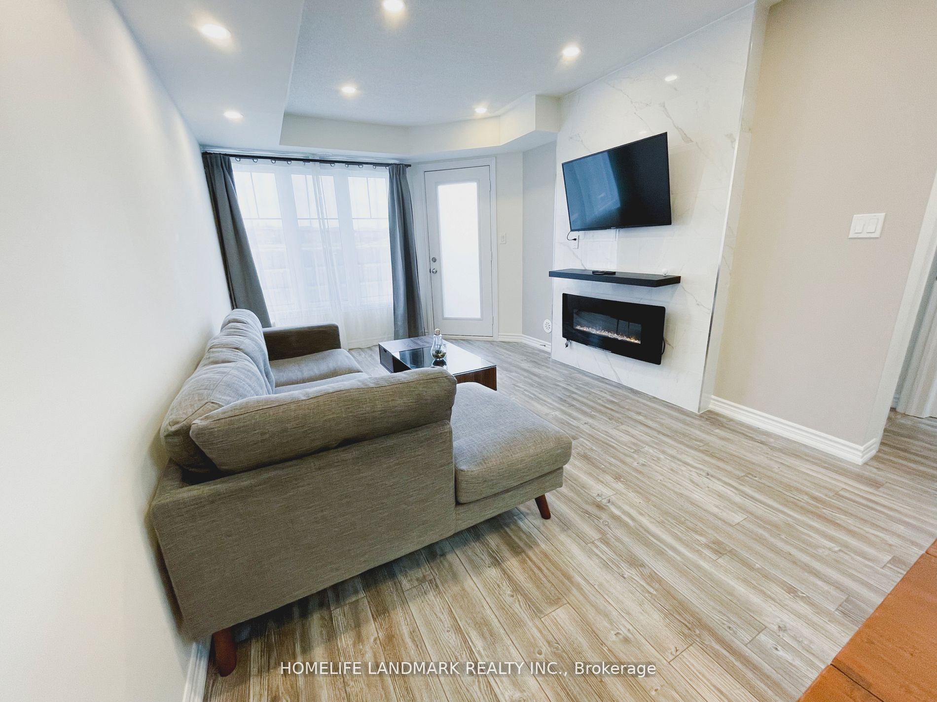 Unit 17 - 15 Eaton Park Lane, Scarborough 3