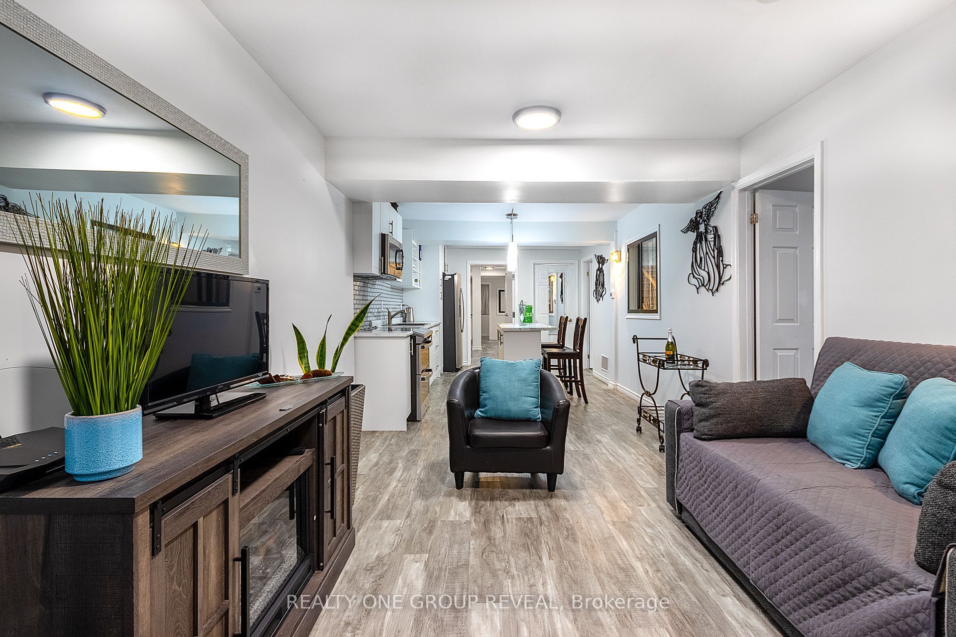 Unit Lower - 524 Simcoe Street S, Oshawa 2