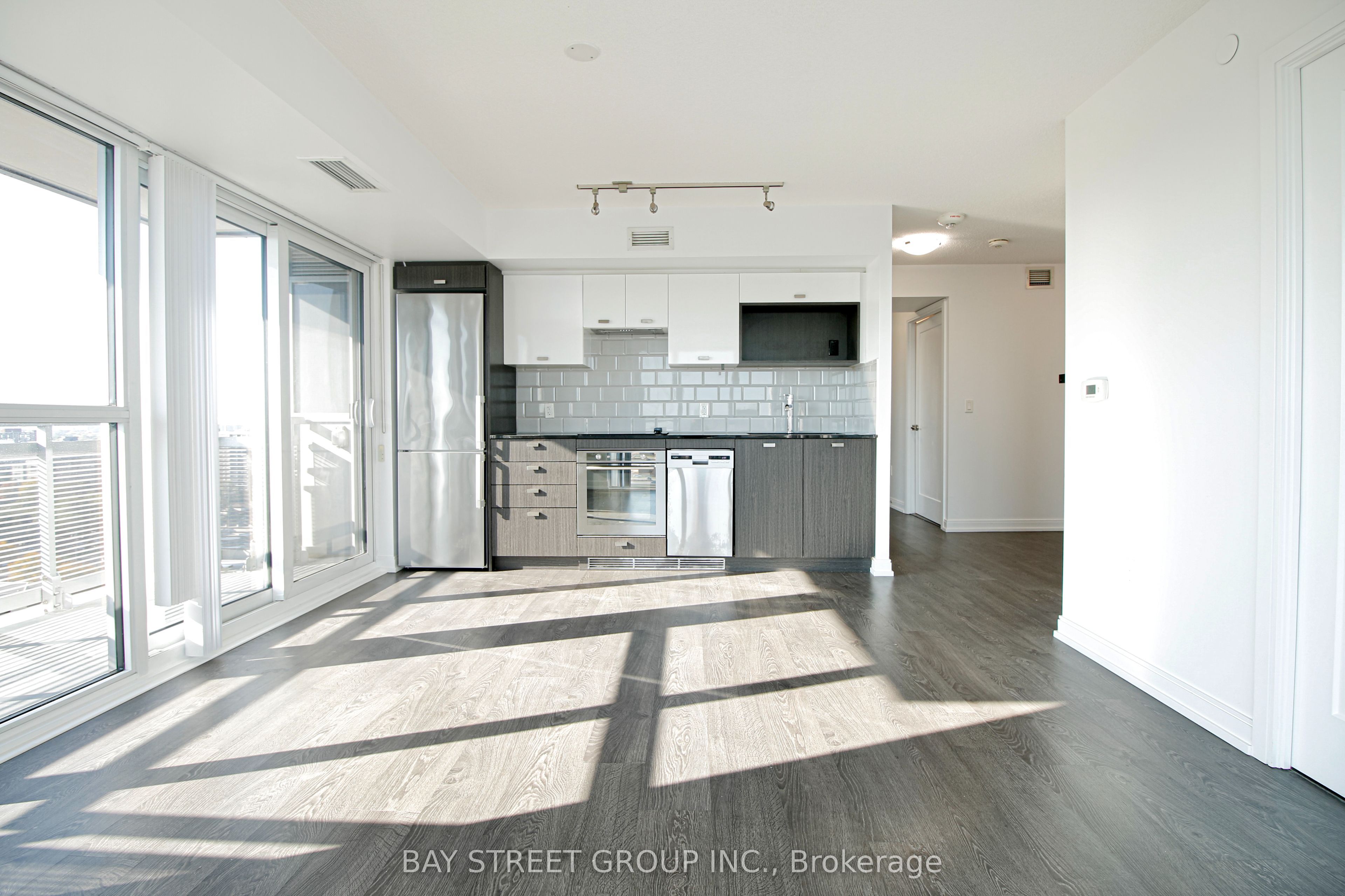 Unit 2123 - 275 Village Green Square, Scarborough 5