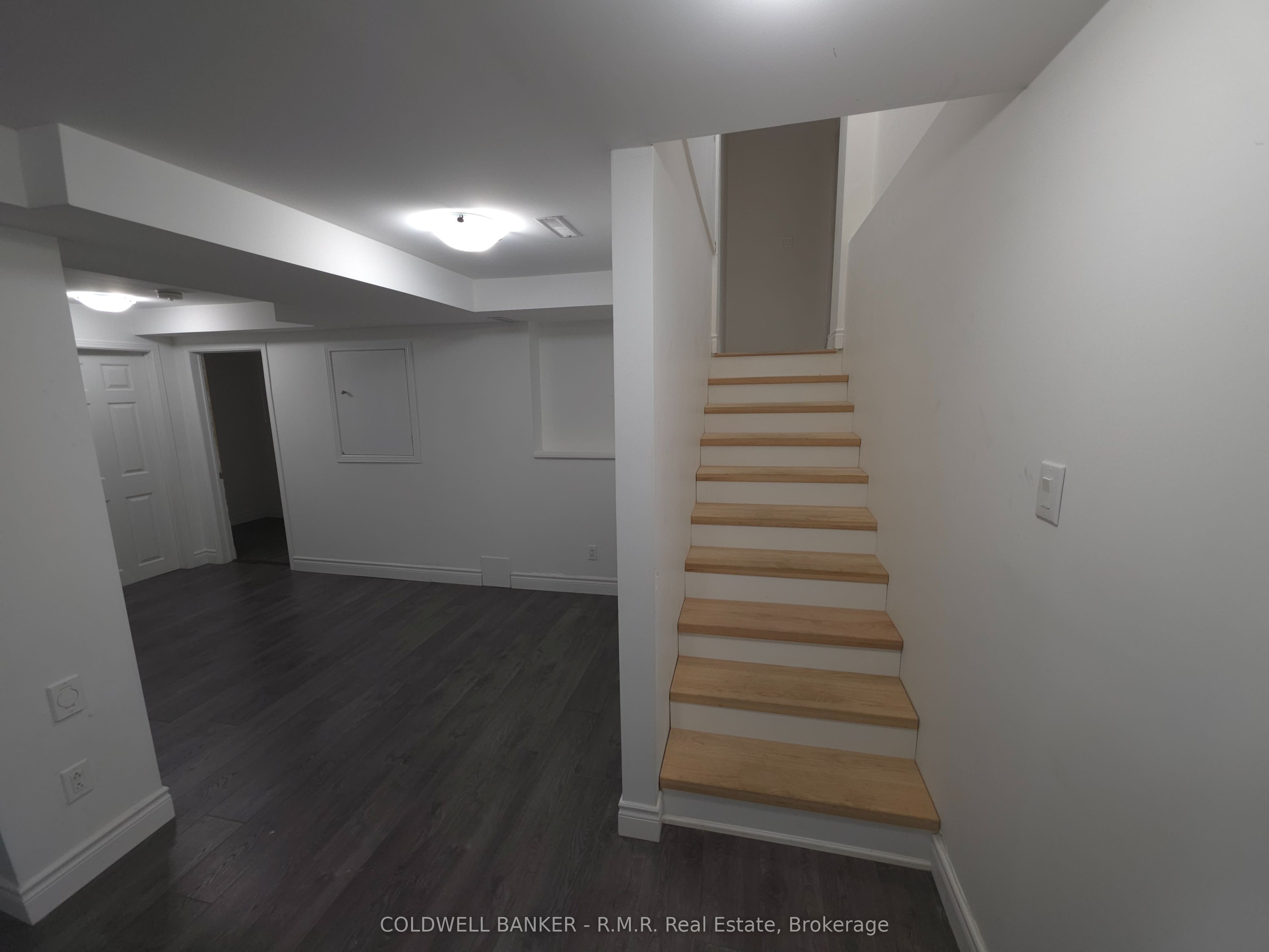 Unit Bsmt - 61 Willey Drive, Clarington 2