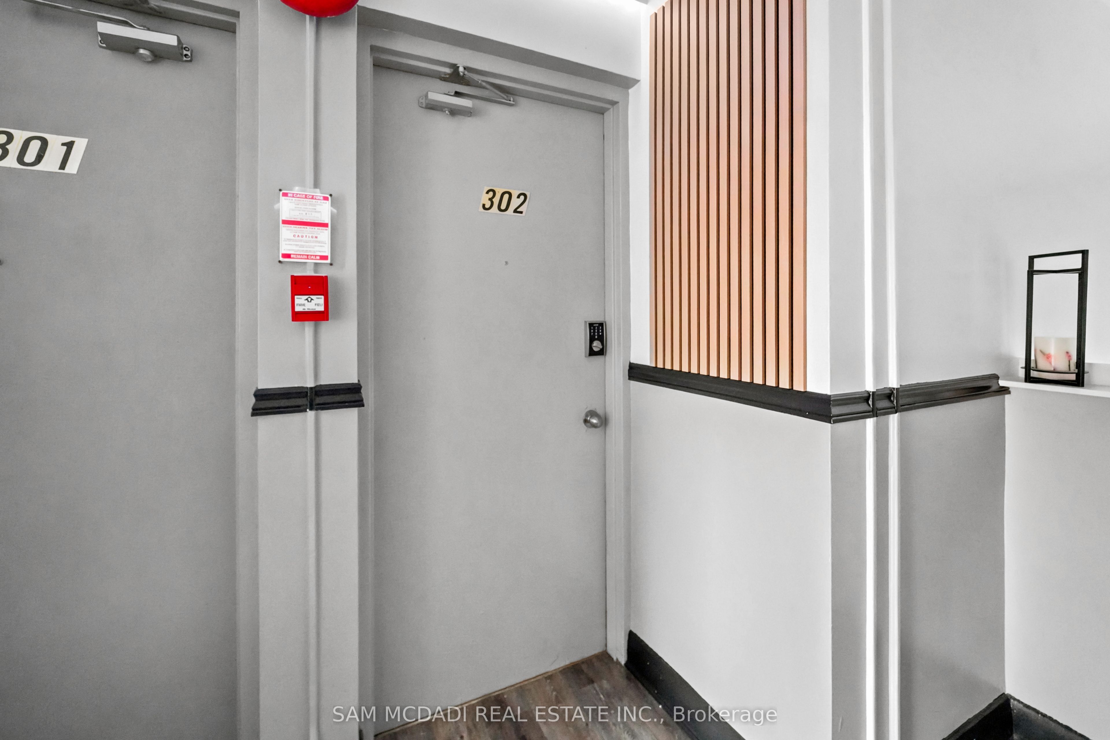 Unit 302 - 1016 O'connor Drive, Toronto 4