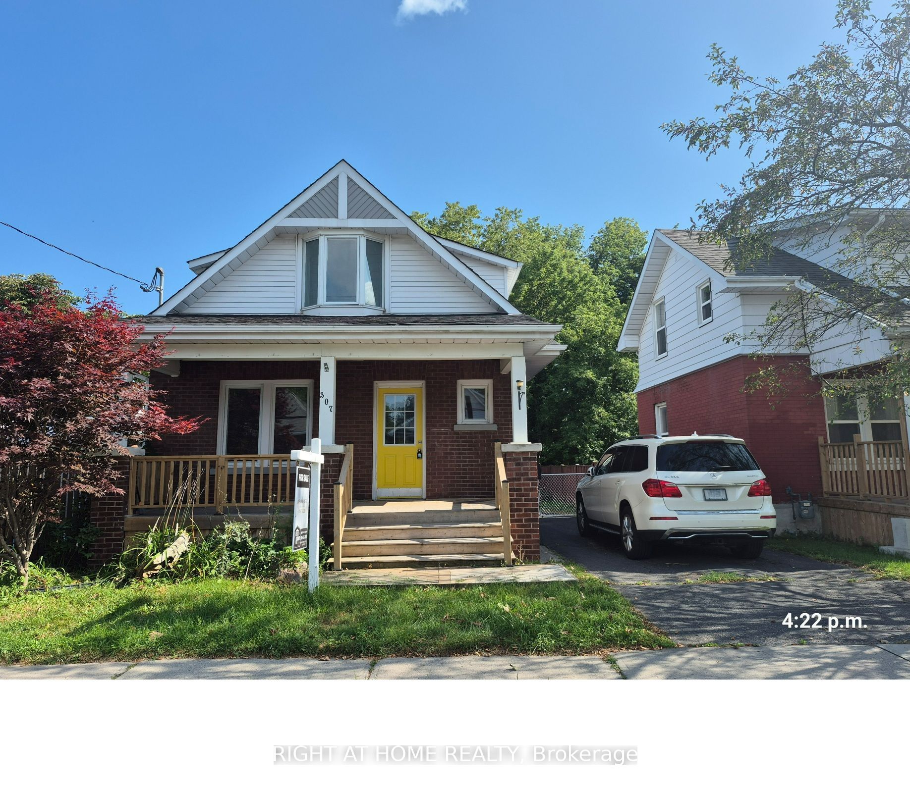 307 Eulalie Avenue, Oshawa 1