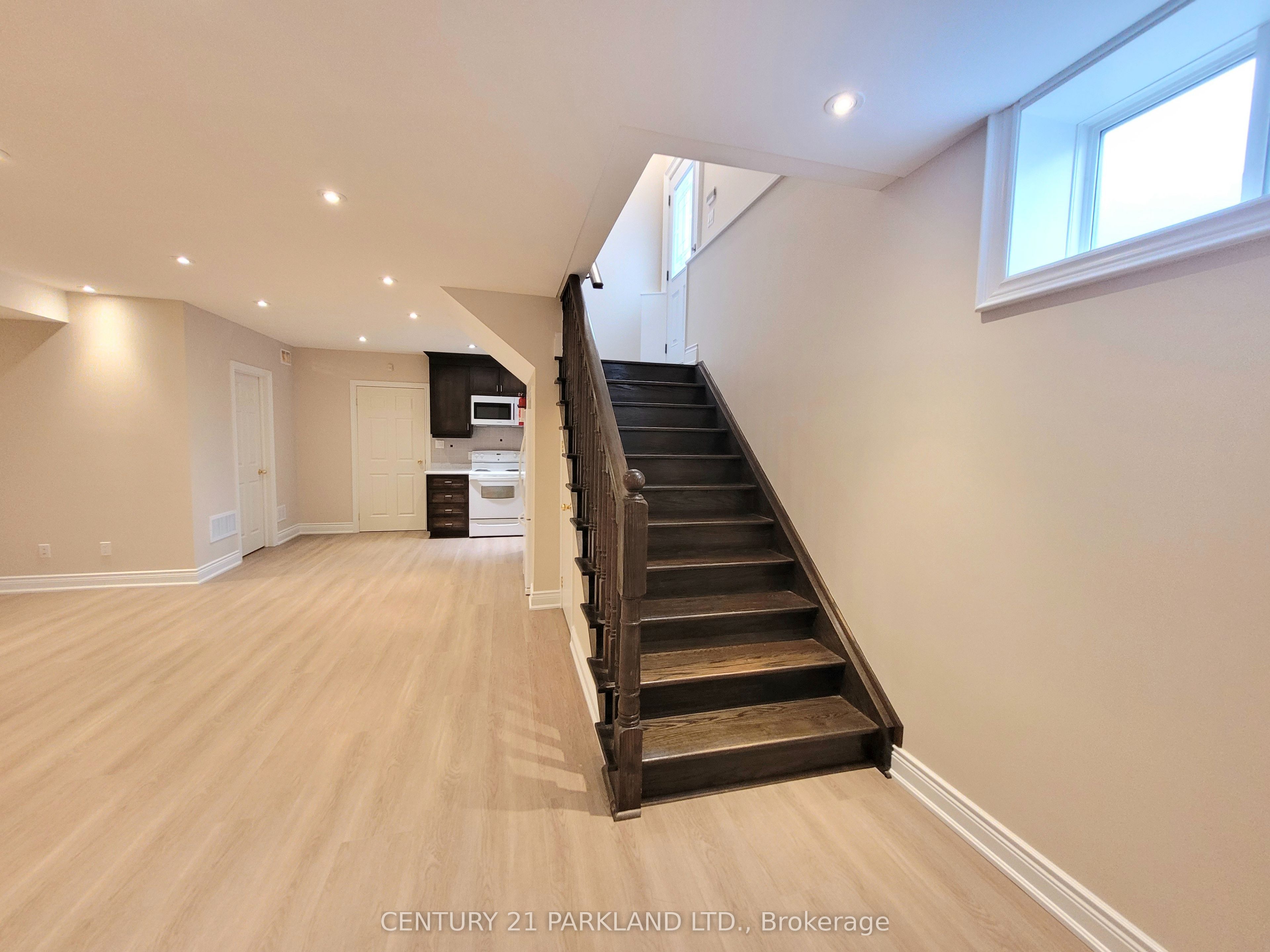 9 August Avenue, Scarborough 5